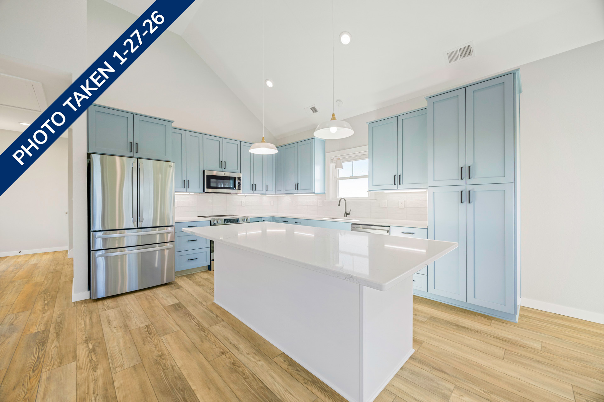 Surf Or Sound Realty 1234 Turtle Watch Kitchen 2 Date