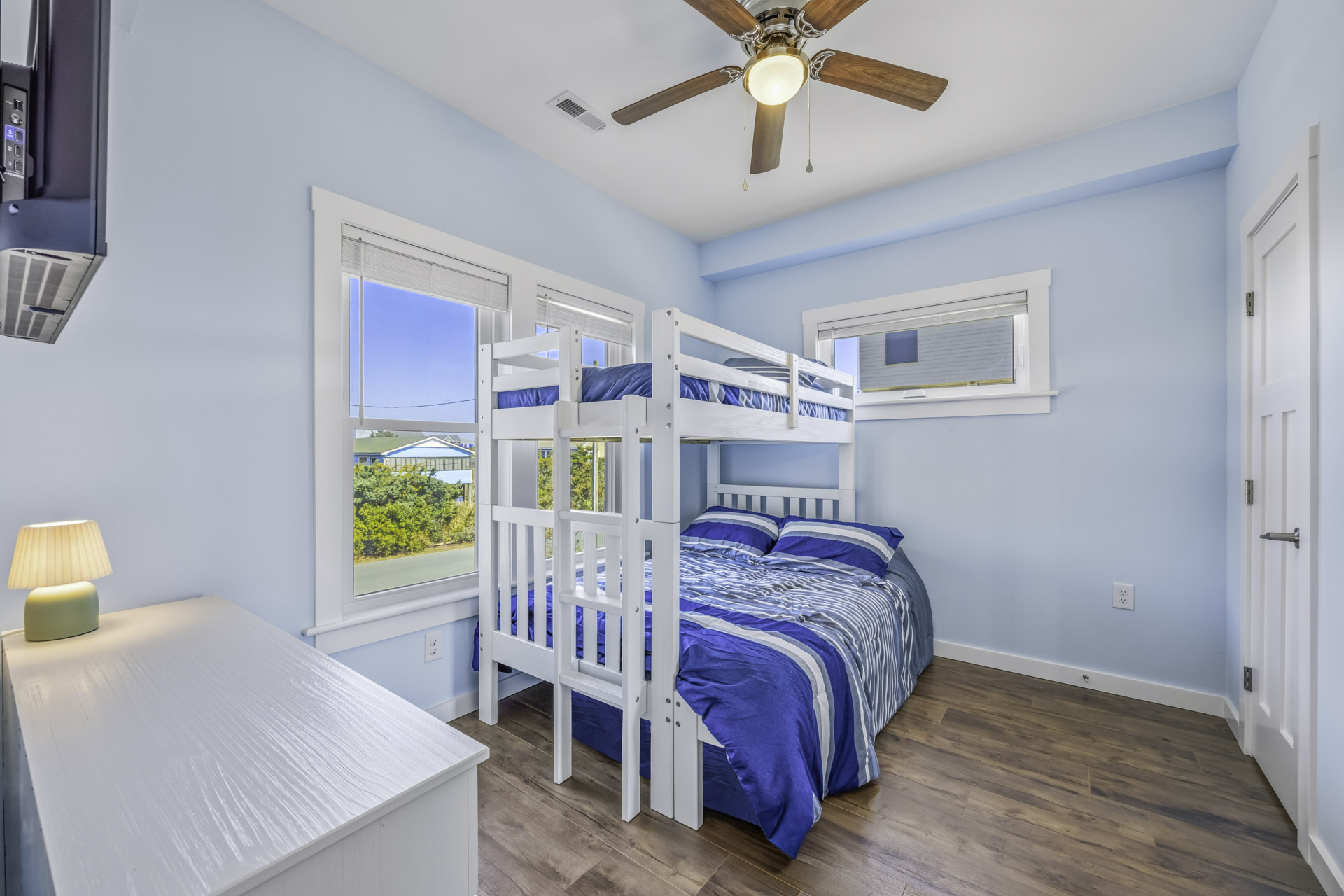 Surf Or Sound Realty 1237 Bella Salvo Bedroom 5 1