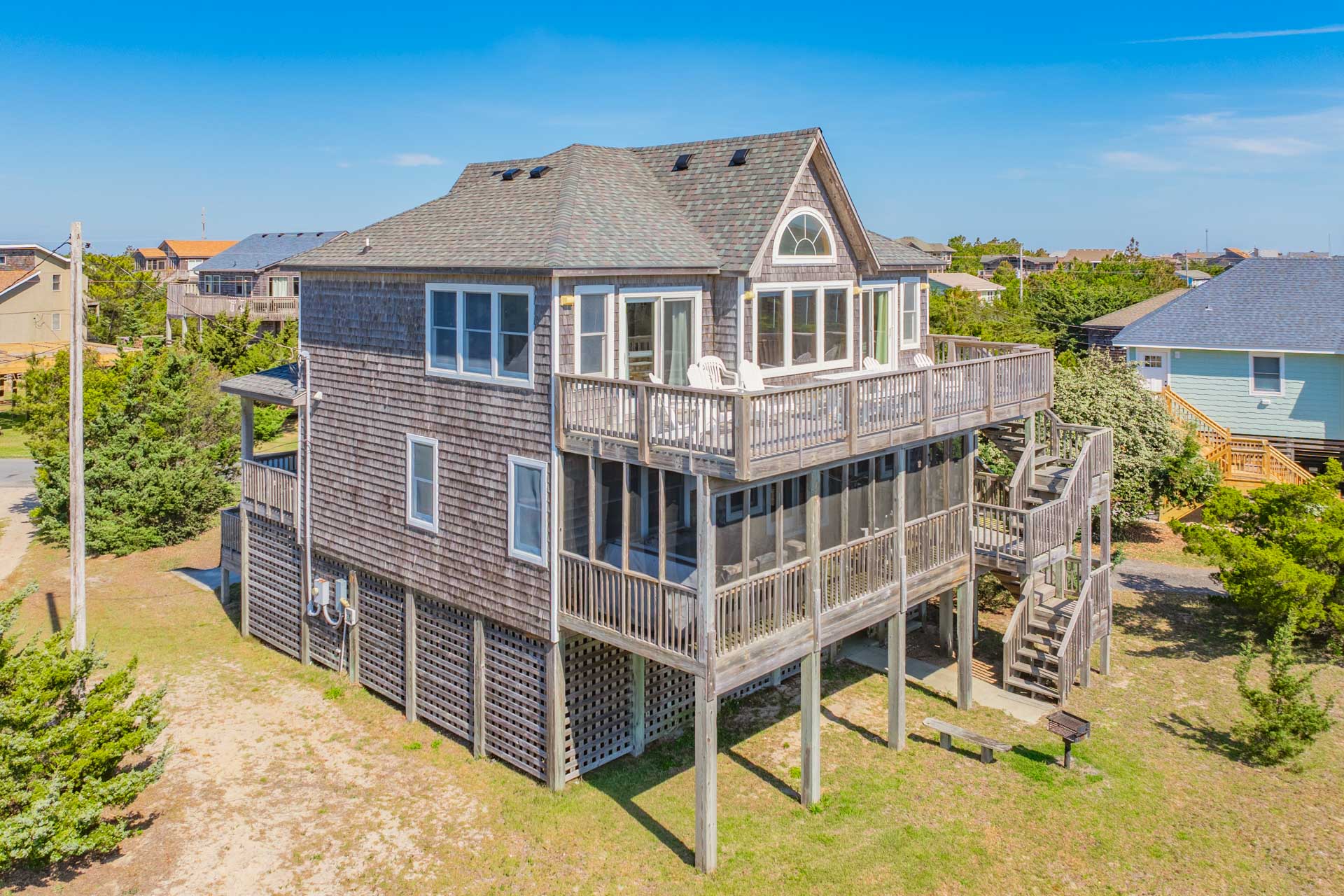 Surf Or Sound Realty 767 Beachcomber Exterior 3