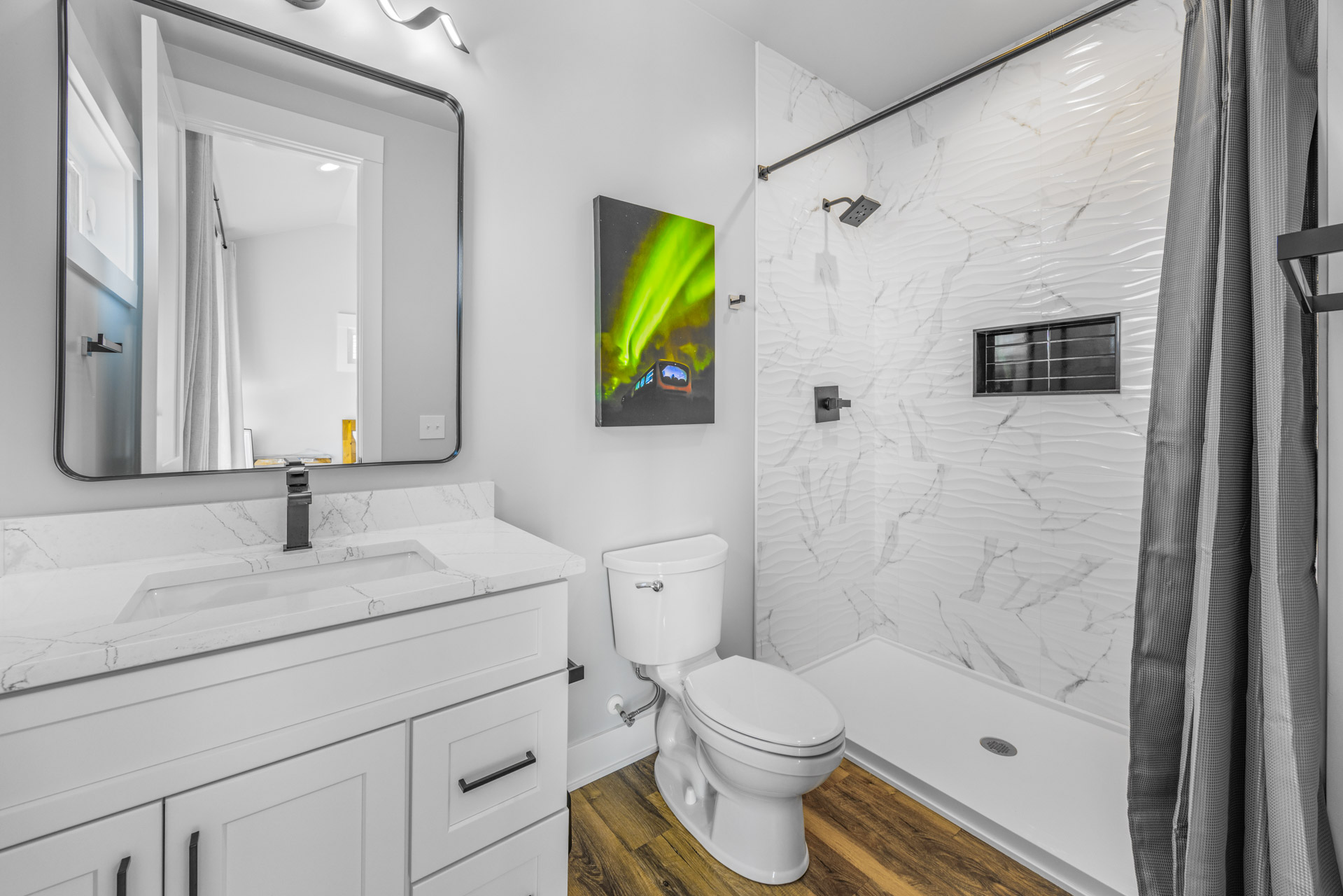 Surf Or Sound Realty 1204 Ocean's 12 Bedroom 1 3