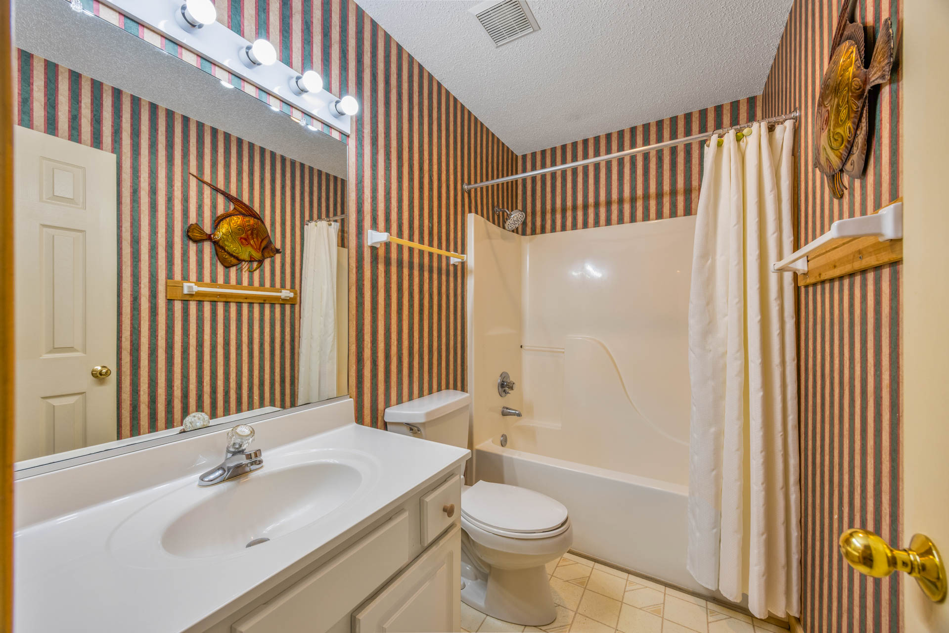 Surf Or Sound Realty 278 2Nd Wind Bedroom 4 3