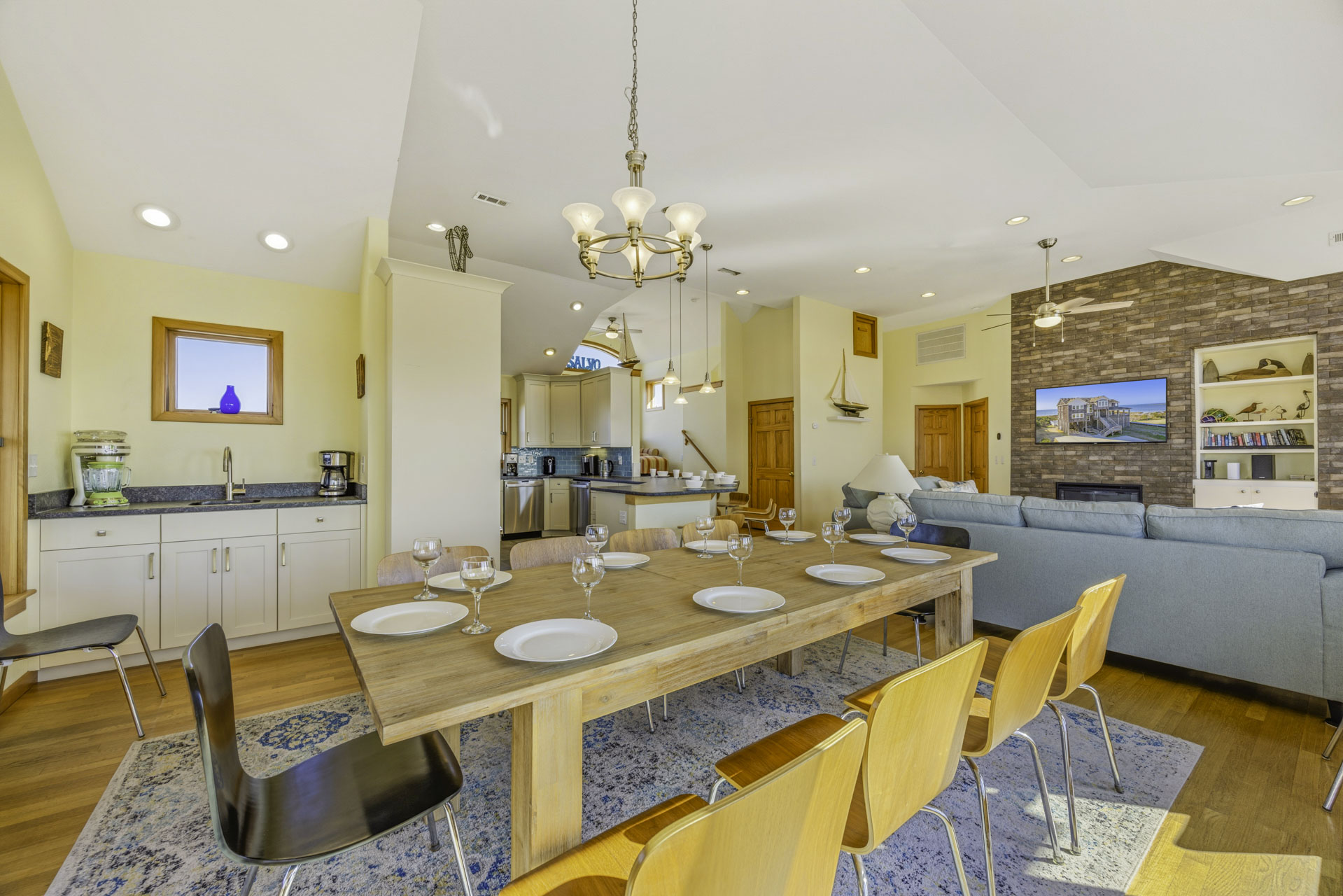 Surf Or Sound Realty 481 Sweet Tranquility Dining Area 3