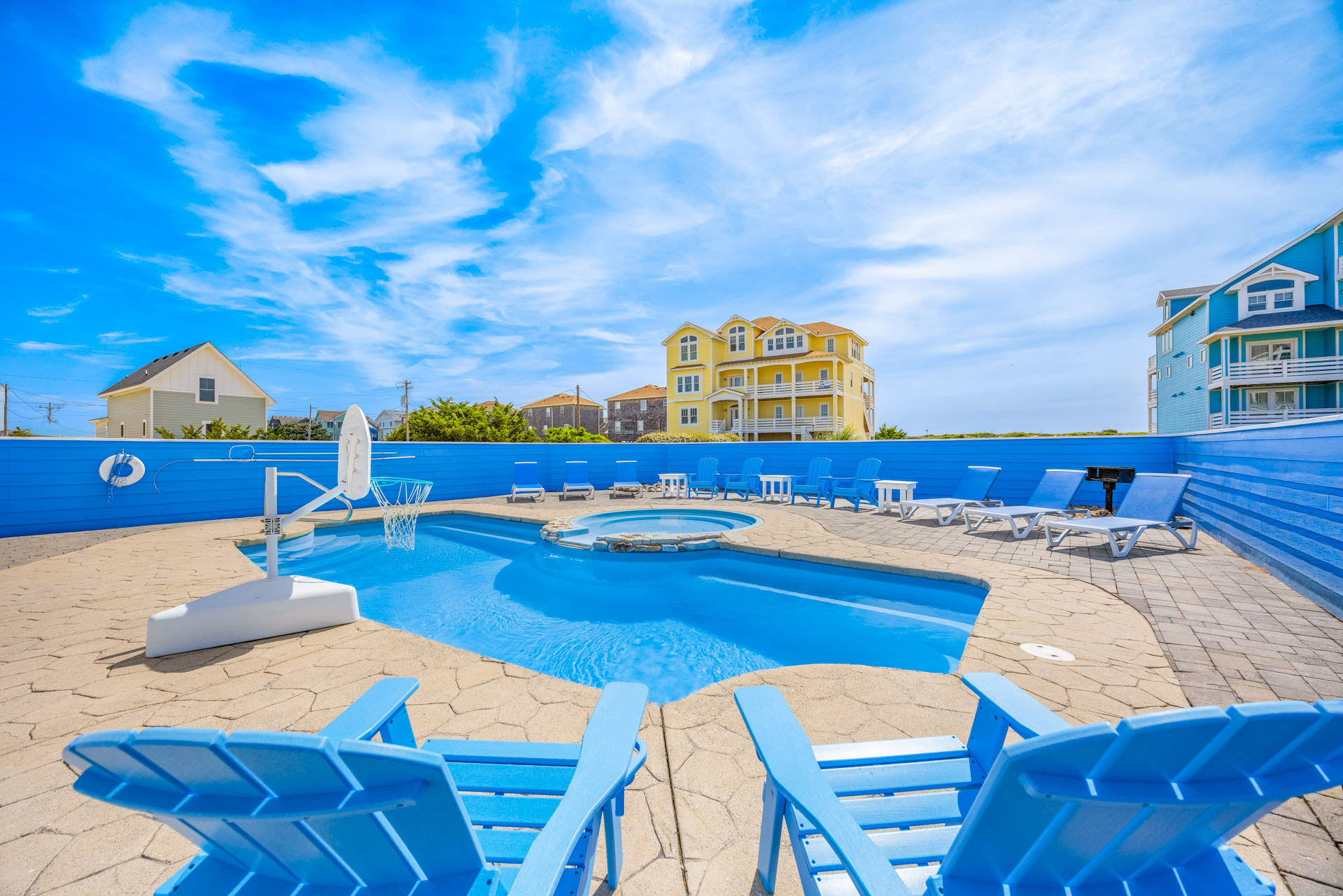 Surf Or Sound Realty 564 High Seas Pool Area 5 (1)