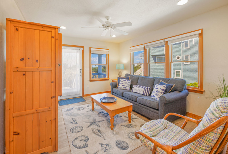 Surround Sound Avon 1197 Surf or Sound