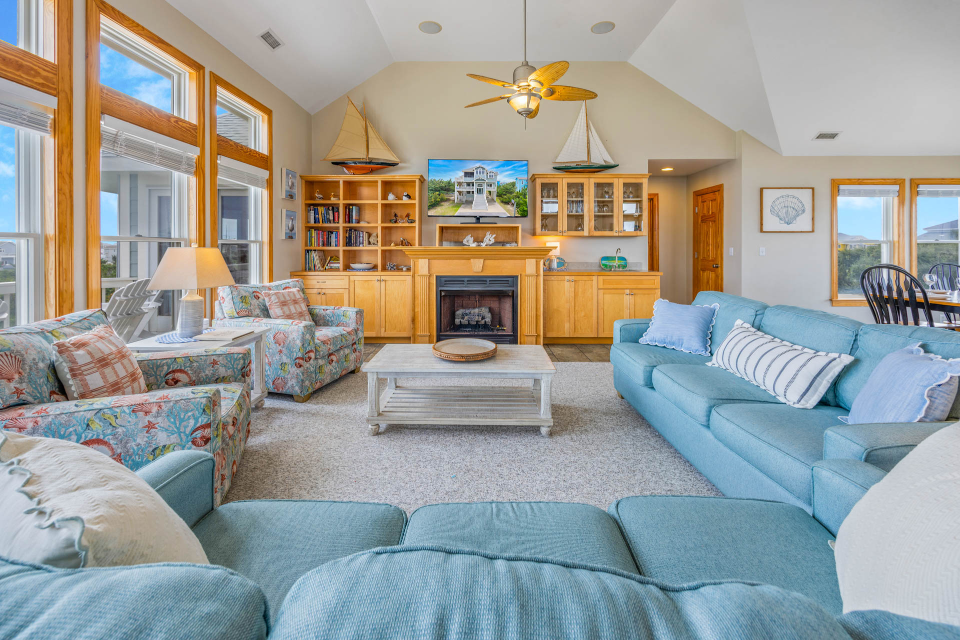 Surf Or Sound Realty 851 Eden Great Room 2