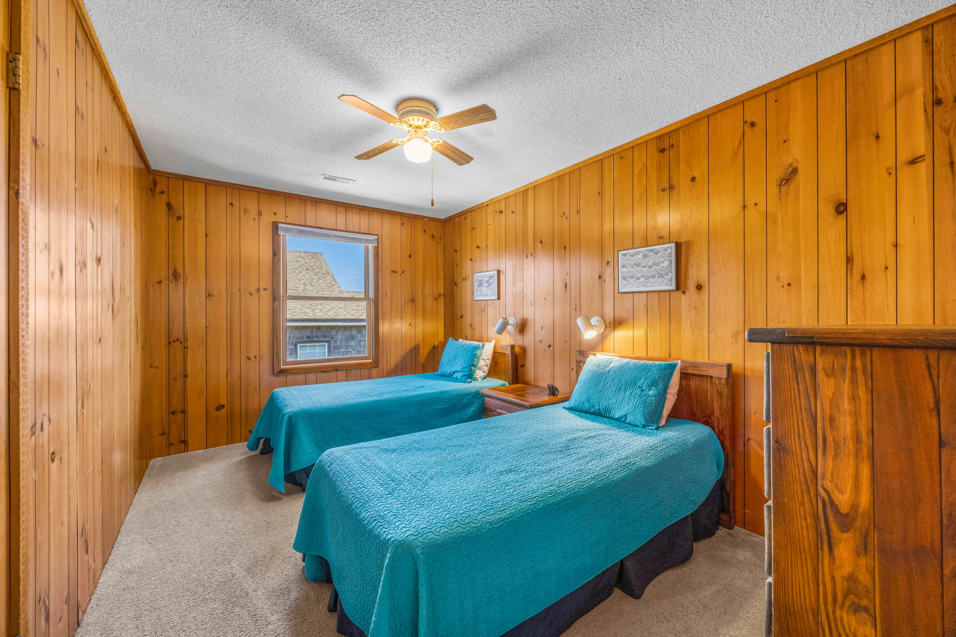 Surf Or Sound Realty 134 Aquarius Bedroom 3 1