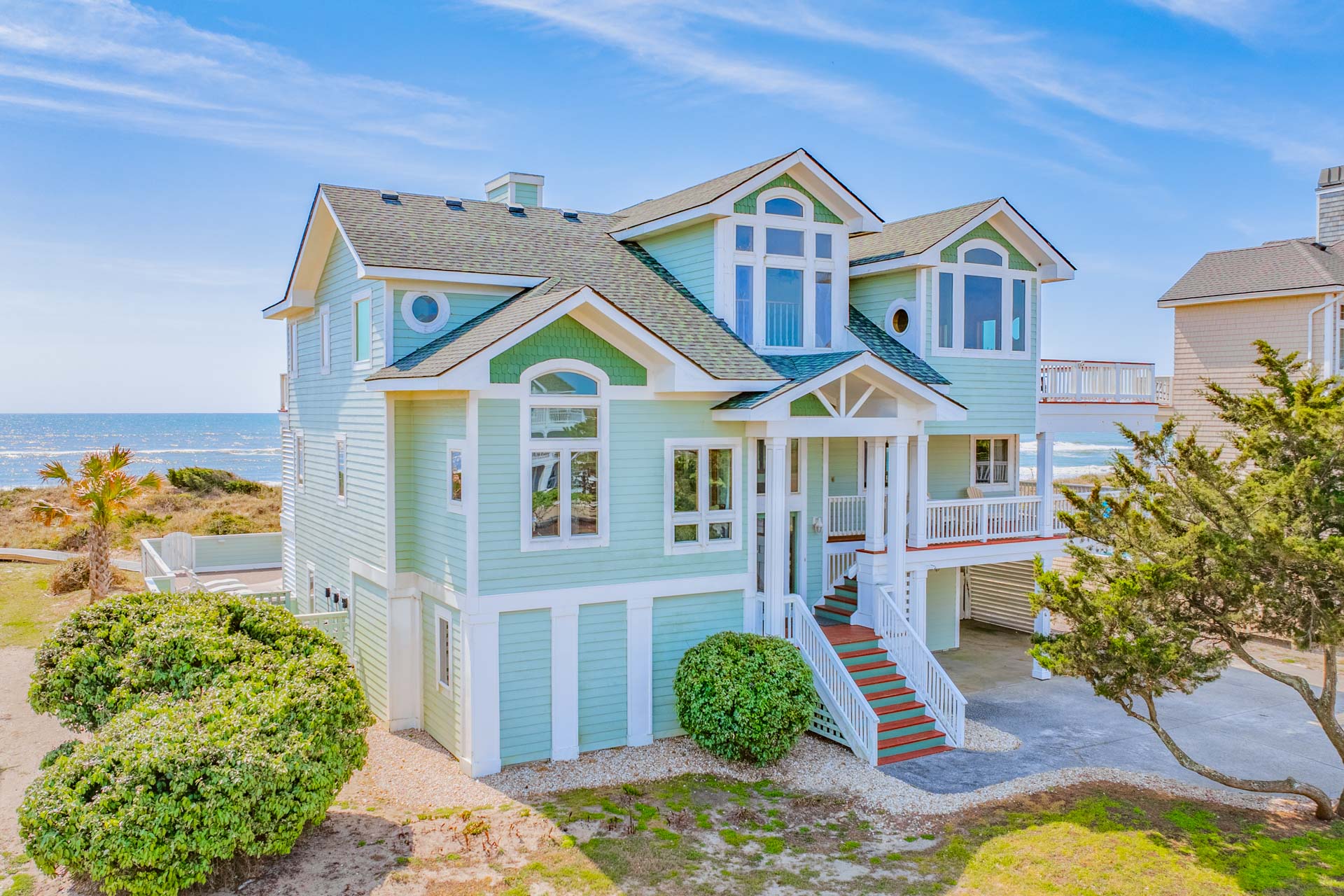 Surf Or Sound Realty 1126 Splash Landing Exterior 3