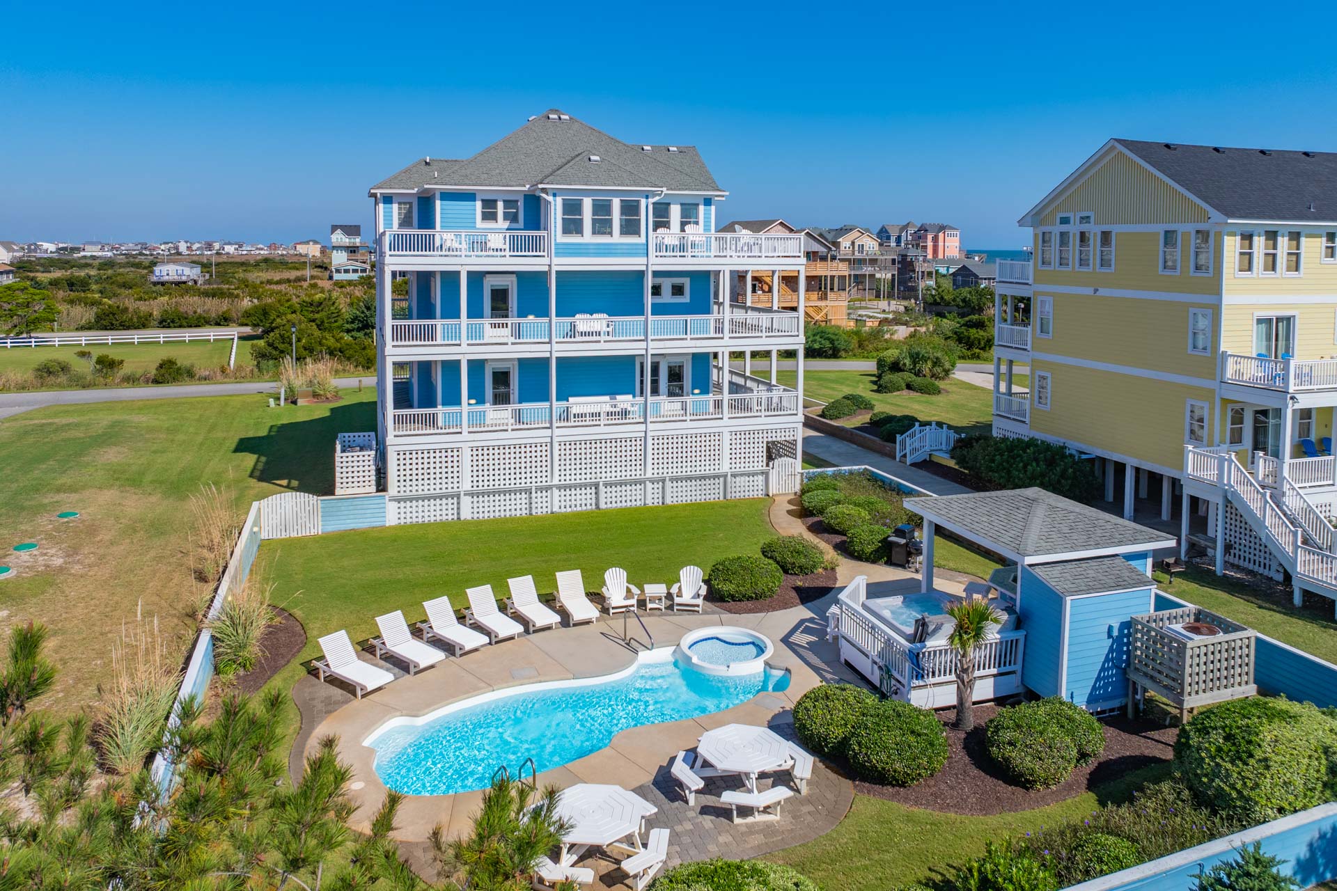 Surf Or Sound Realty 569 Cape Winds Exterior 4