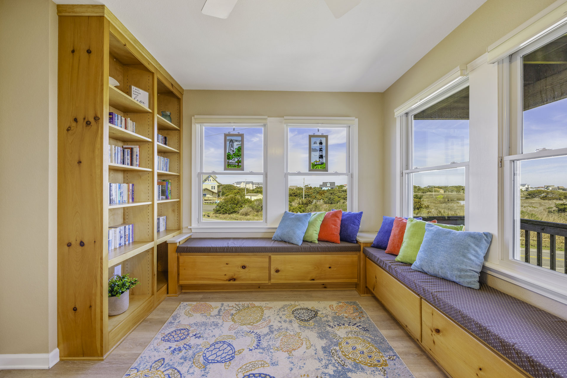Surf Or Sound Realty 967 Sailor's Delight Sitting Room 4