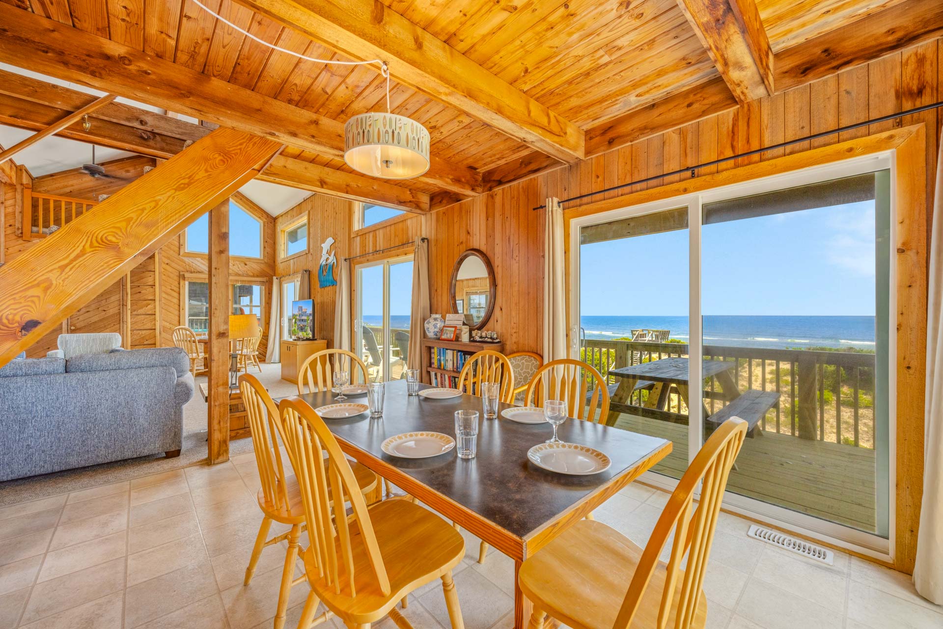Surf Or Sound Realty 1254 Three Sheets To The Wind Dining Area 4