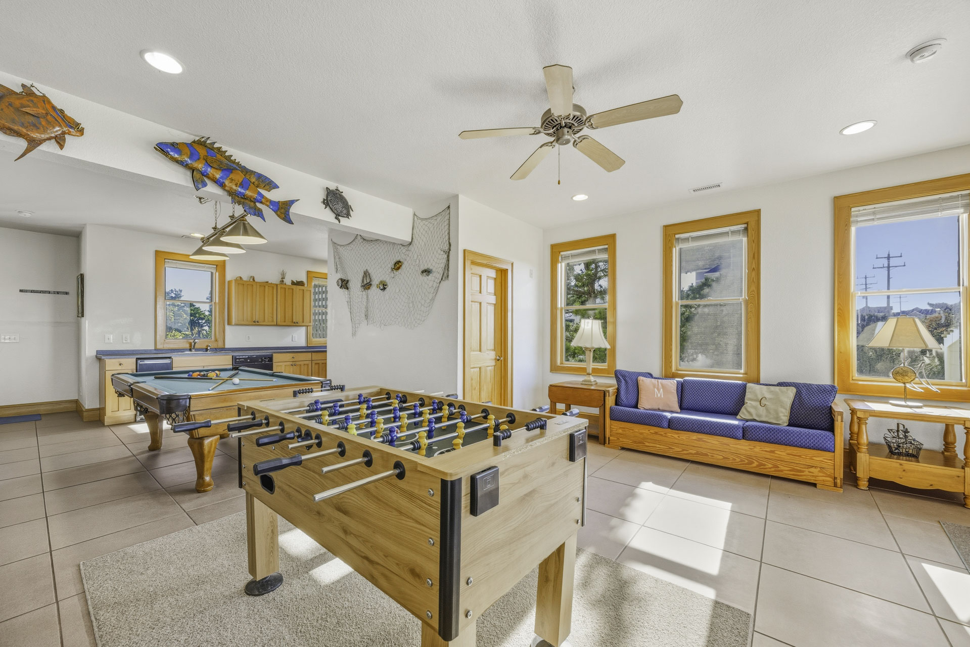 Surf Or Sound Realty 528 Hatteras Seaduction Game Room 5