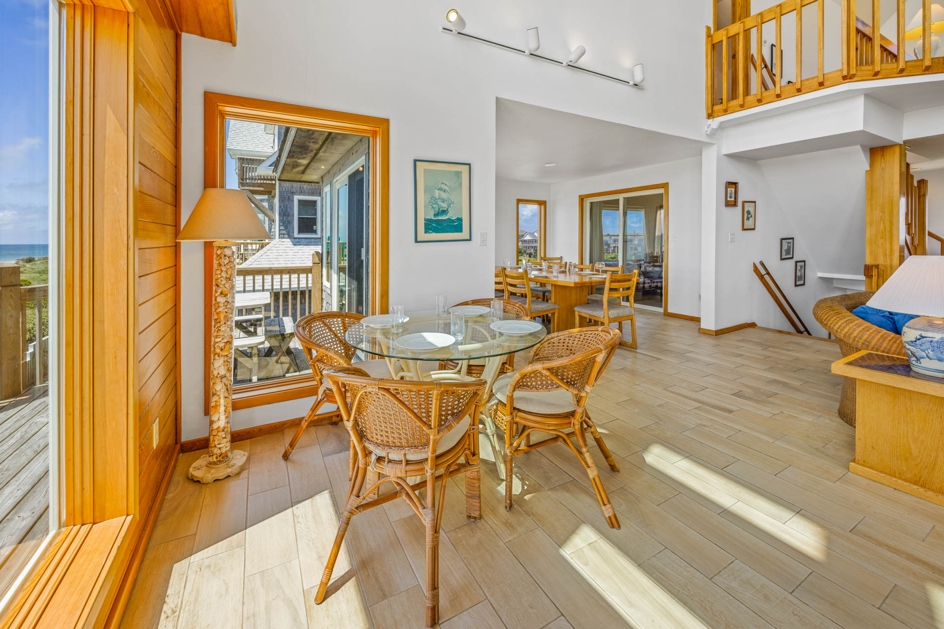Surf Or Sound Realty 766 Surf's Up Dining Area 3