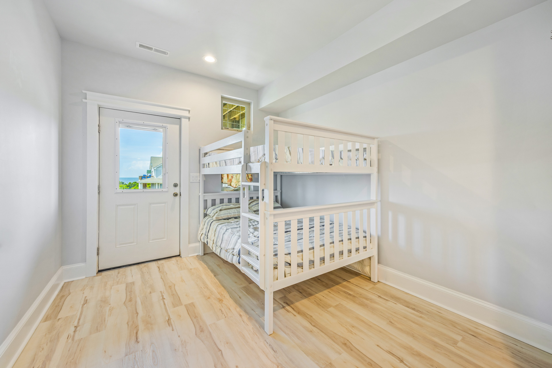 Surf Or Sound Realty 1238 Costa Del Mar Bedroom 6 1