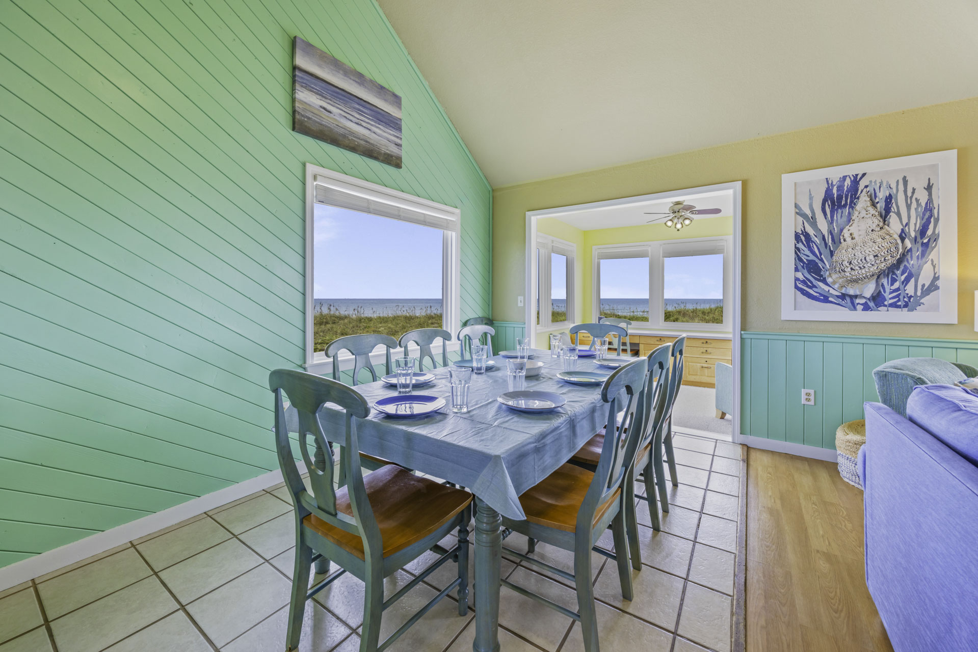 Surf Or Sound Realty 281 Paradise Found Dining Area 2