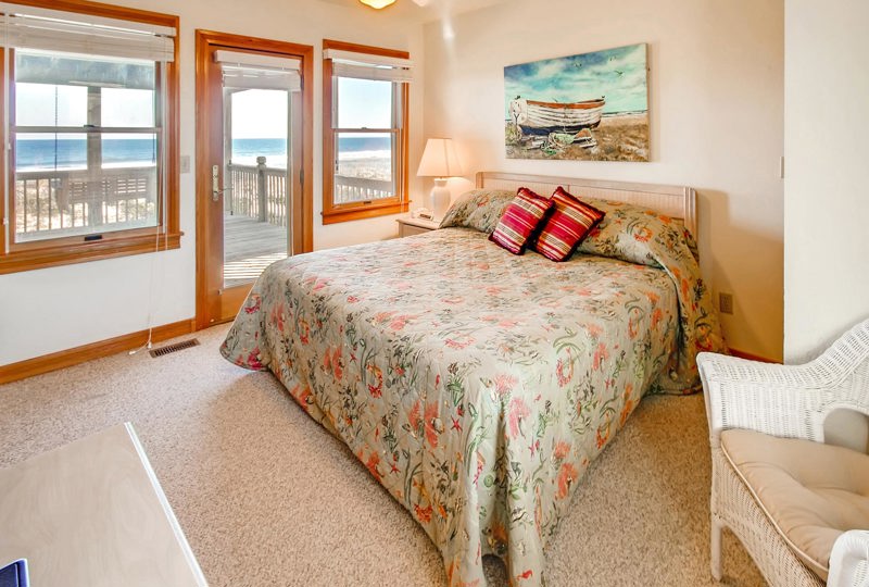 Moonglade 1 Surf or Sound