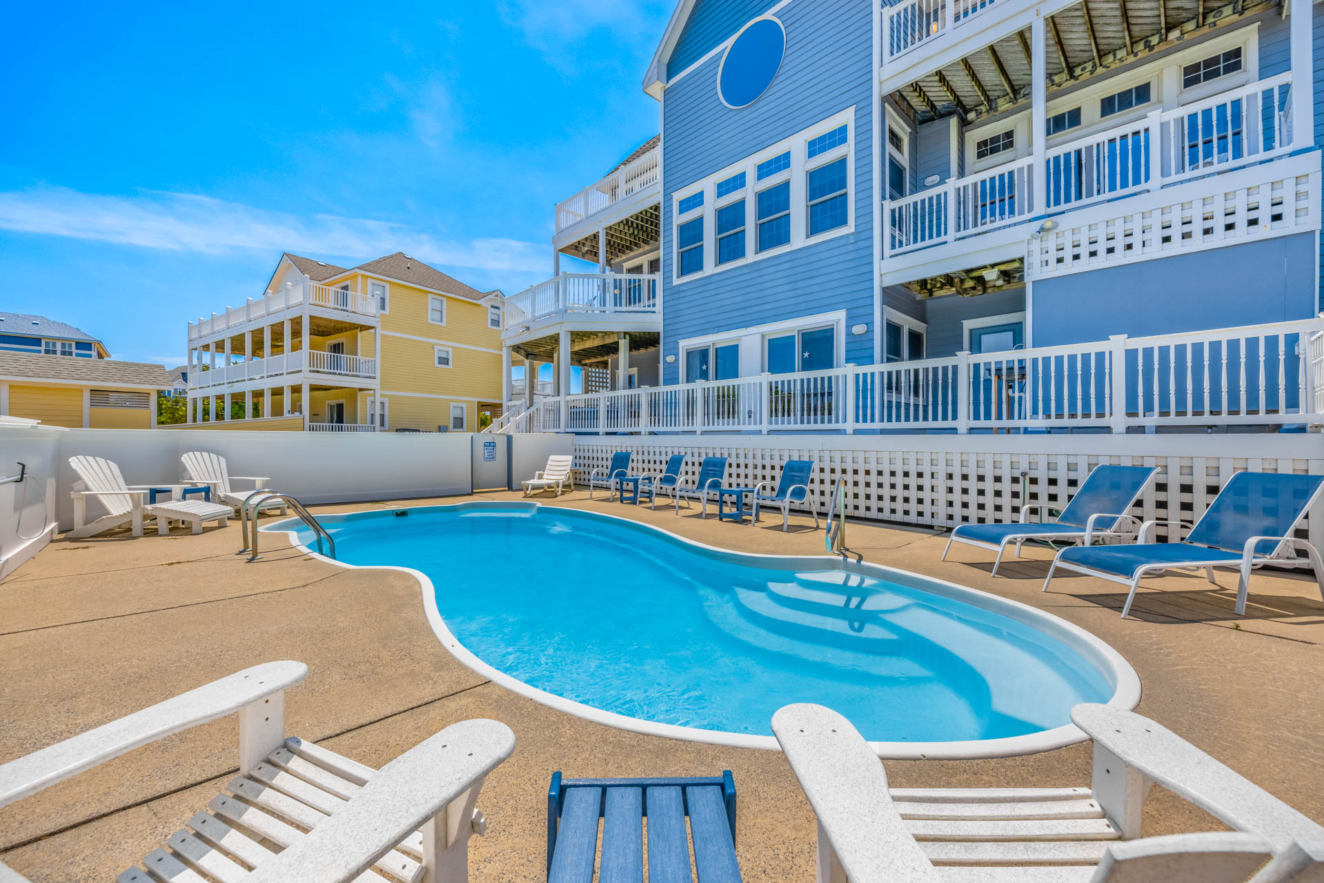 Surf Or Sound Realty 591 Miss Cape May Pool Area 3