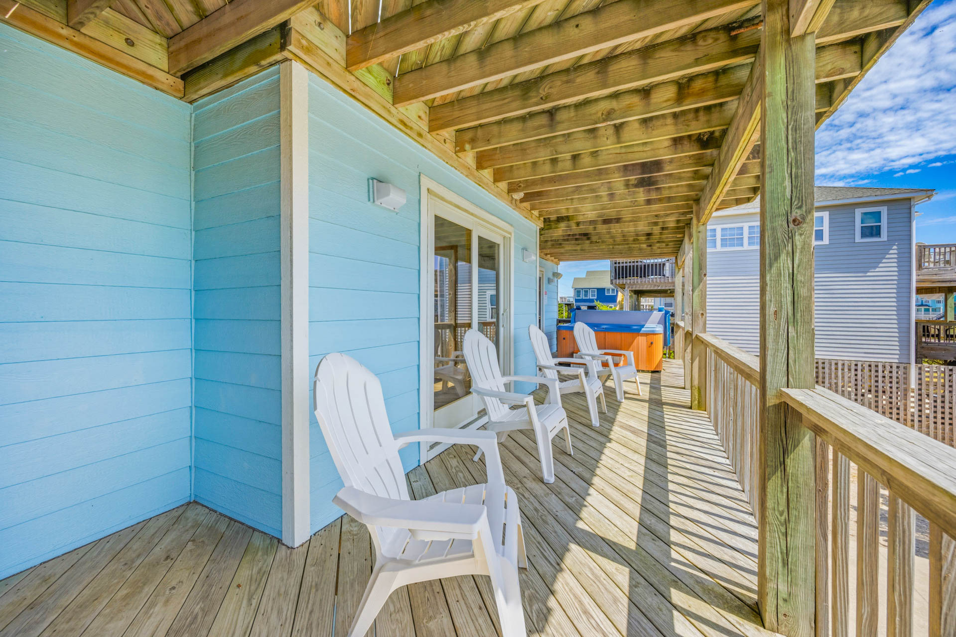 Surf Or Sound Realty 1095 Soggy Dollar Deck 4