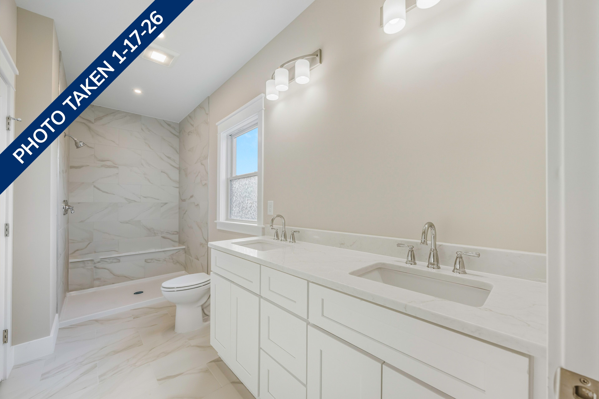 Surf Or Sound Realty 1240 Coastal Breeze Bathroom 1 Date