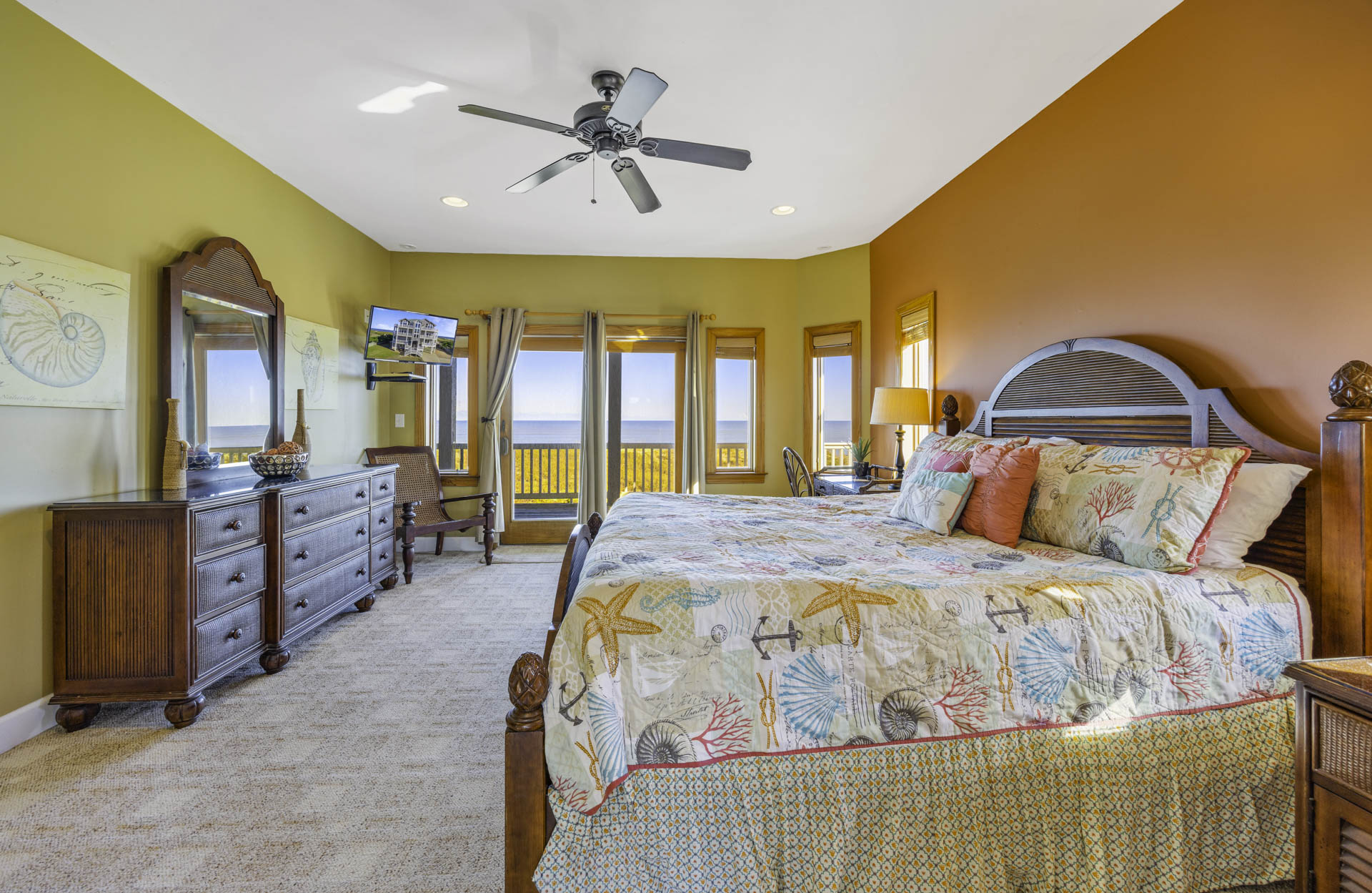 Surf Or Sound Realty 679 Sea Glass Bedroom 1 2