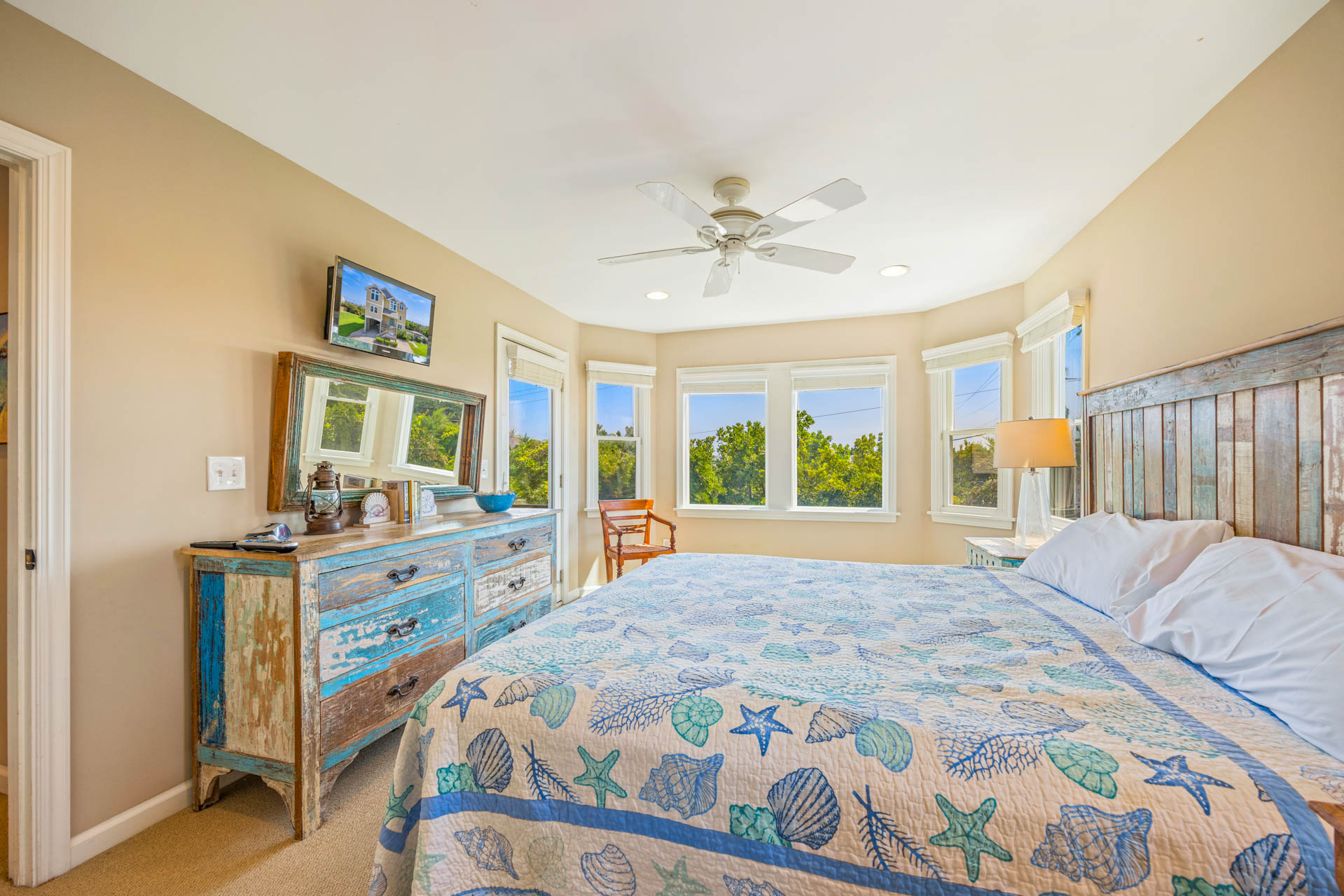 Surf Or Sound Realty 734 Hi View Bedroom 2 2