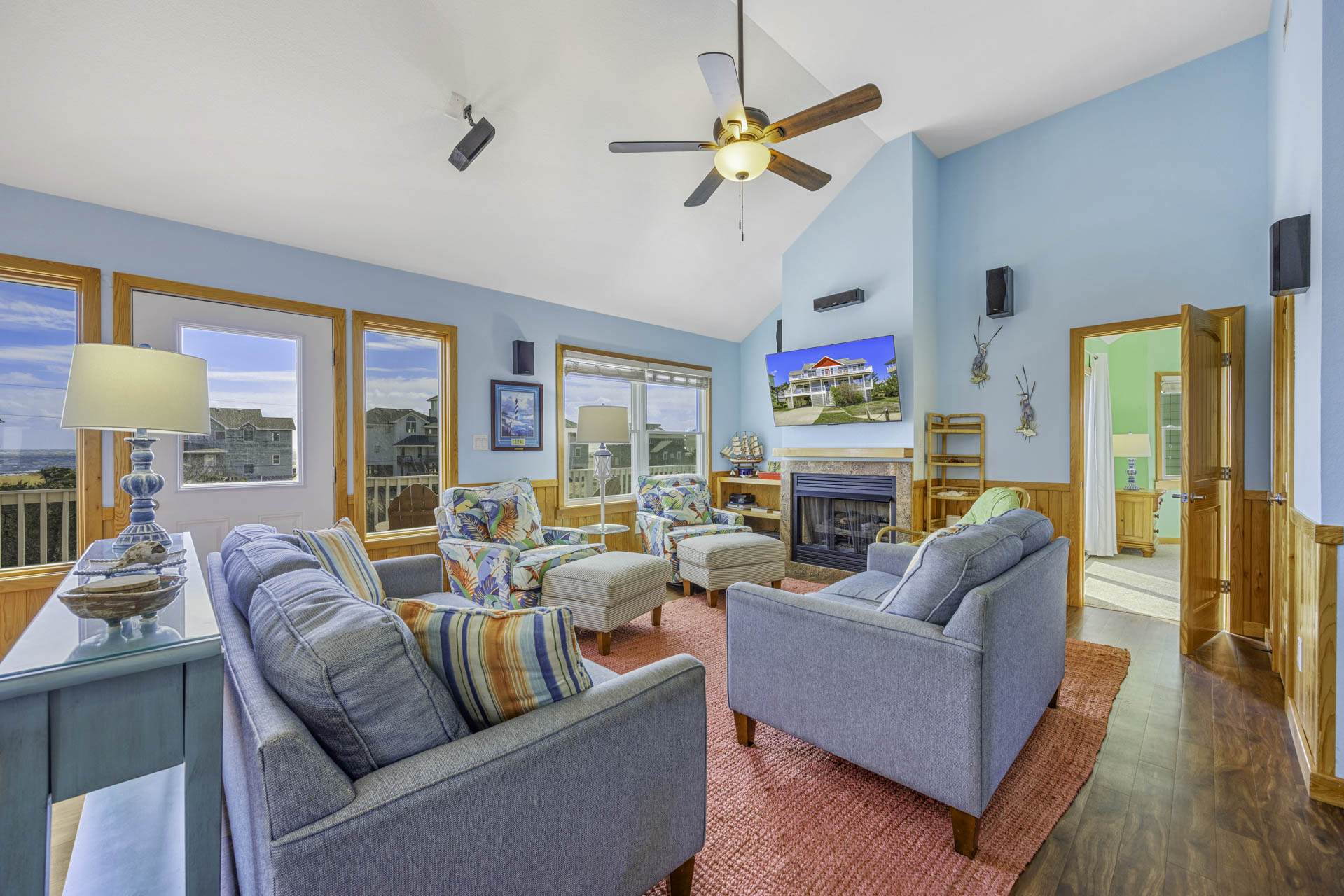 Surf Or Sound Realty 725 Sea Winds Great Room 1