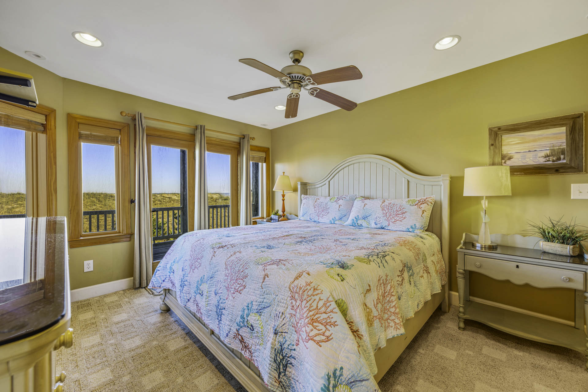 Surf Or Sound Realty 679 Sea Glass Bedroom 4 2