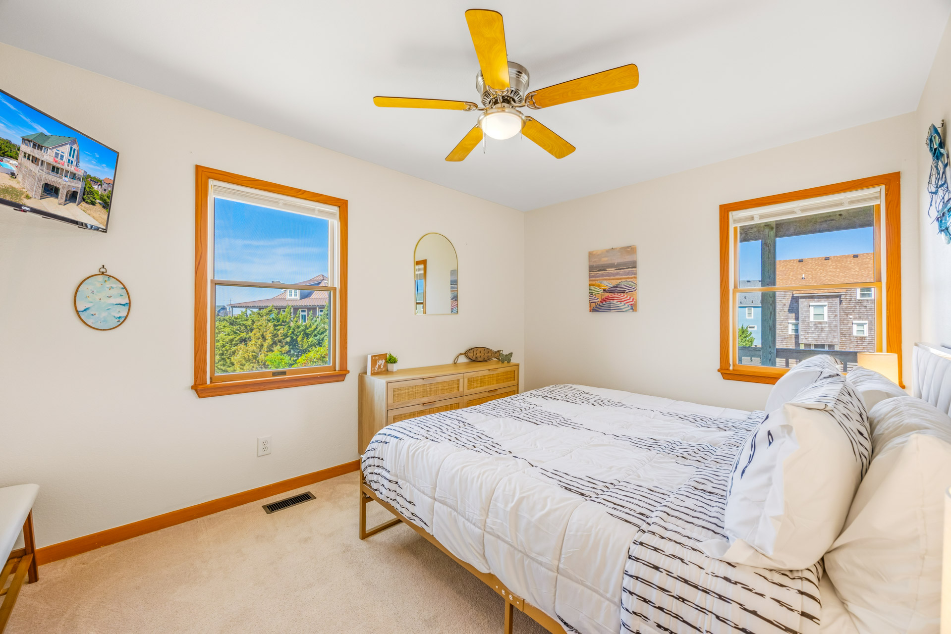 Surf Or Sound Realty 915 Smores And Shores Bedroom 4 1