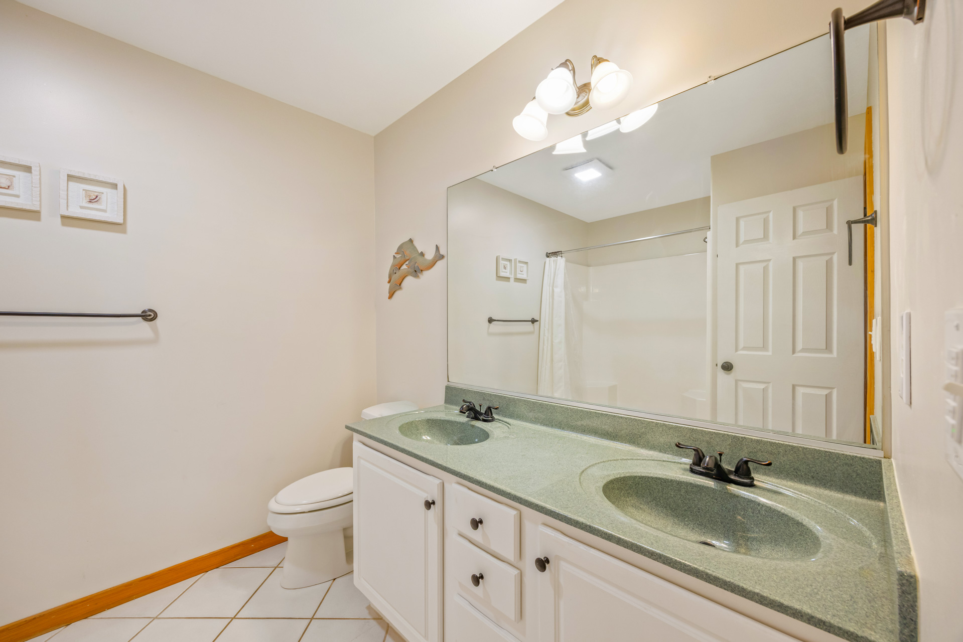 Surf Or Sound Realty 1250 Carolina Pearl Bedroom 3 3