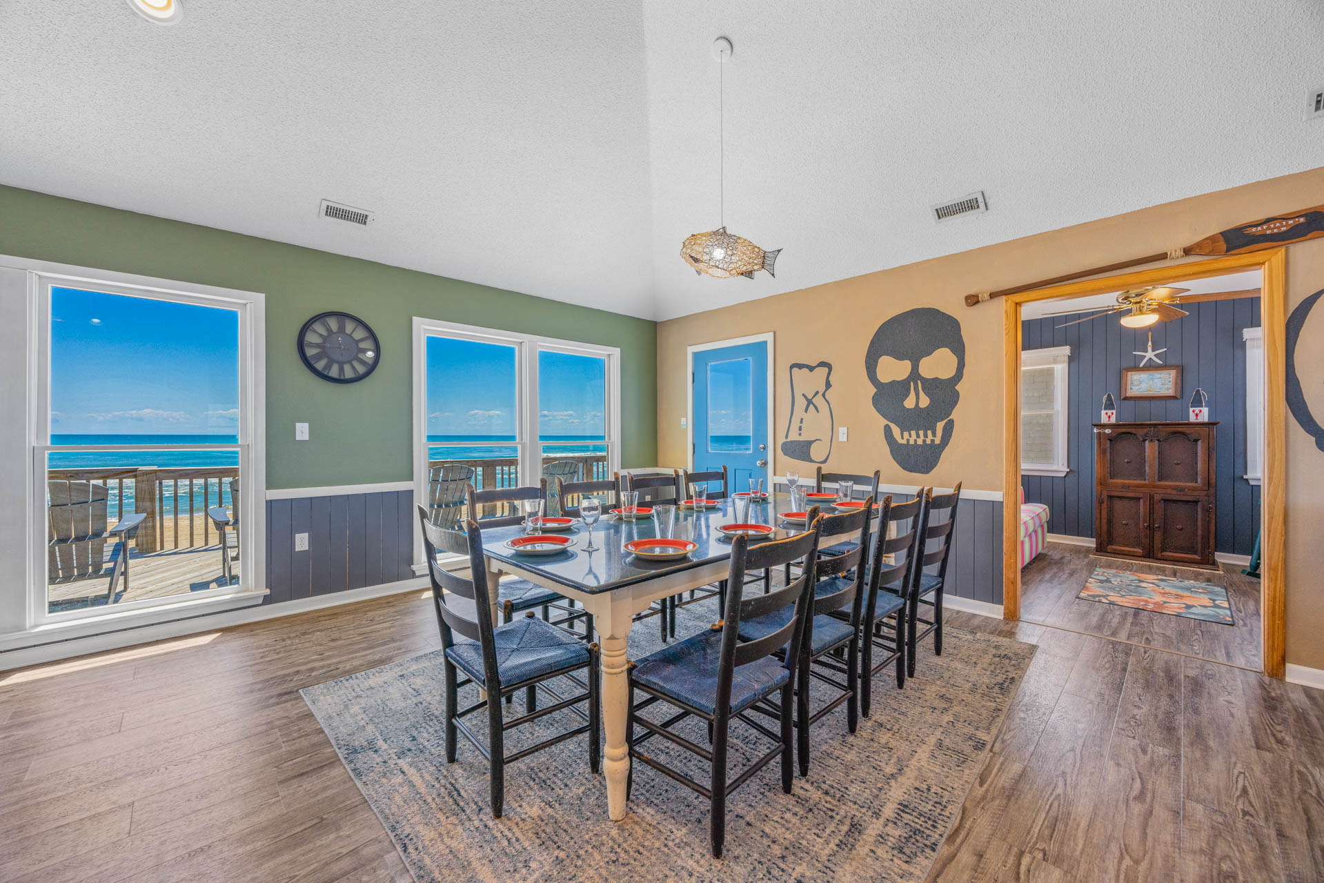 Surf Or Sound Realty 1111 Beachfront Pirates Dining Area 2