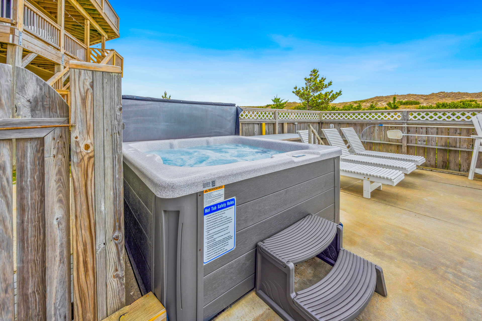 Surf Or Sound Realty 594 Hatteras Escape Hot Tub