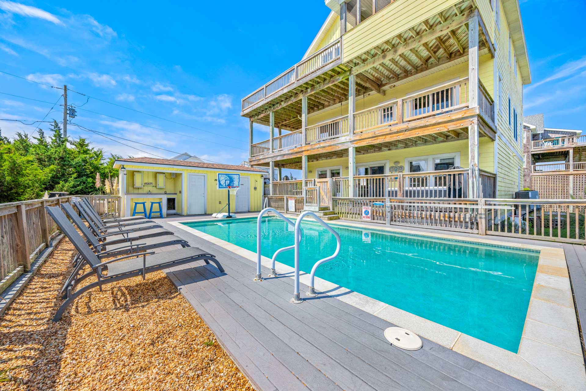 Surf Or Sound Realty 460 Freebird Pool Area 4