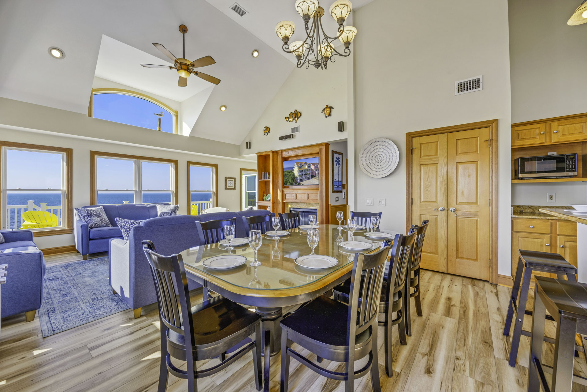 Surf Or Sound Realty 973 Bay Breeze Dining Area 3