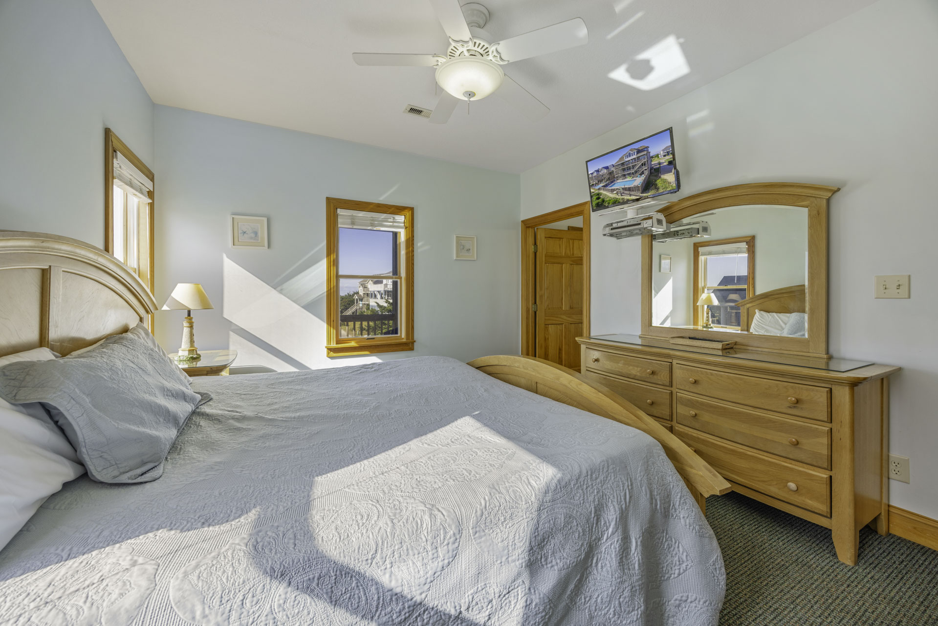 Surf Or Sound Realty 369 Sea Mist Bedroom 5 2