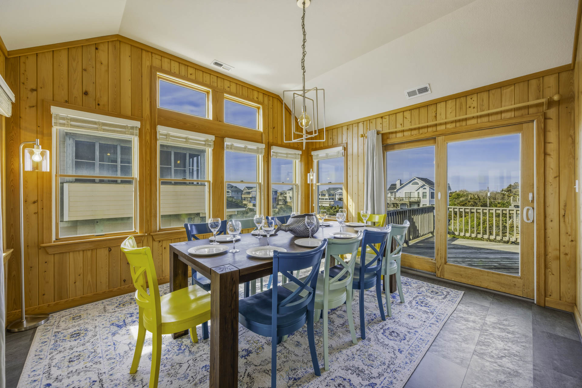 Surf Or Sound Realty 160 Cheerio Dining Area 1