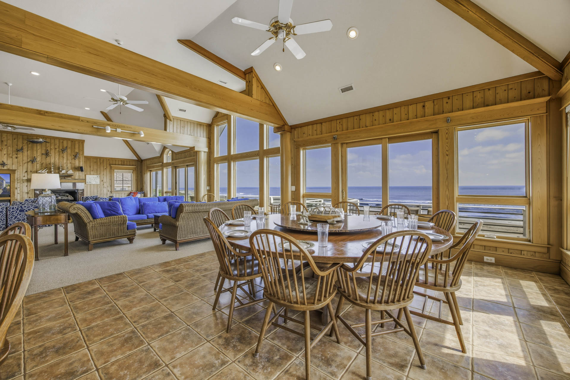 Surf Or Sound Realty 603 Seven Cousins Cottage Dining Area 4