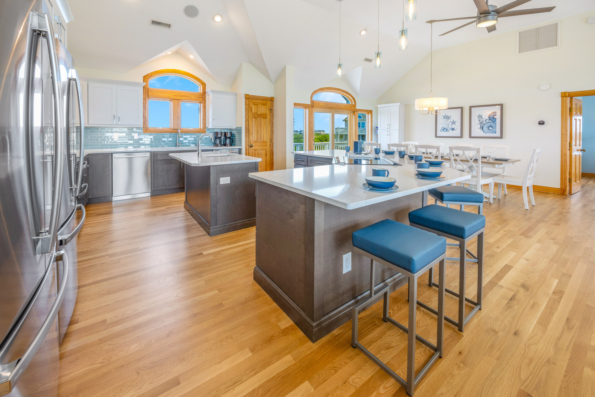 Surf Or Sound Realty 1067 Carolina Bliss Kitchen 3