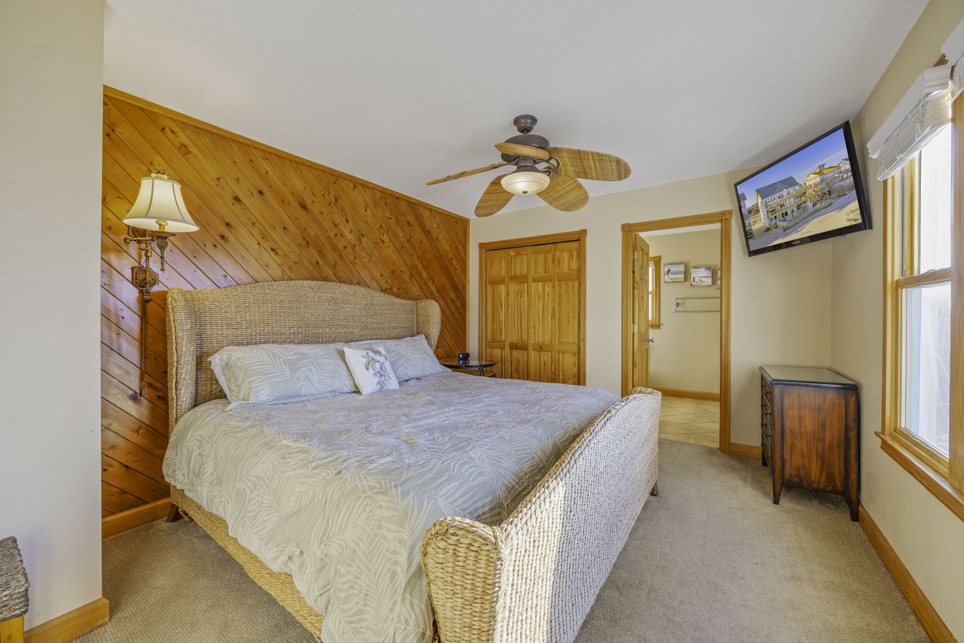 Surf Or Sound Realty 901 Flip Floppin Bedroom 3 1