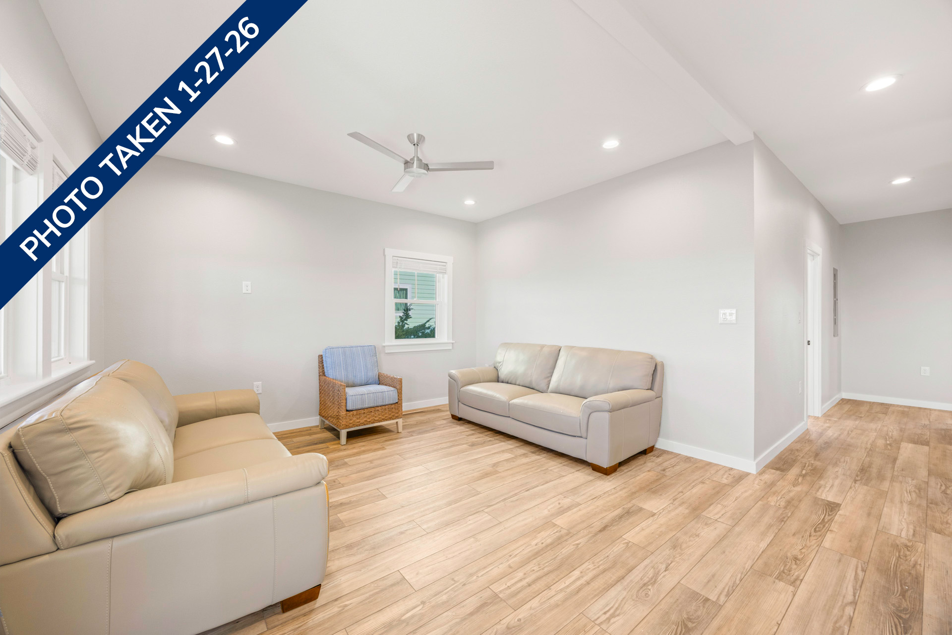 Surf Or Sound Realty 1234 Turtle Watch Media Room 2 Date