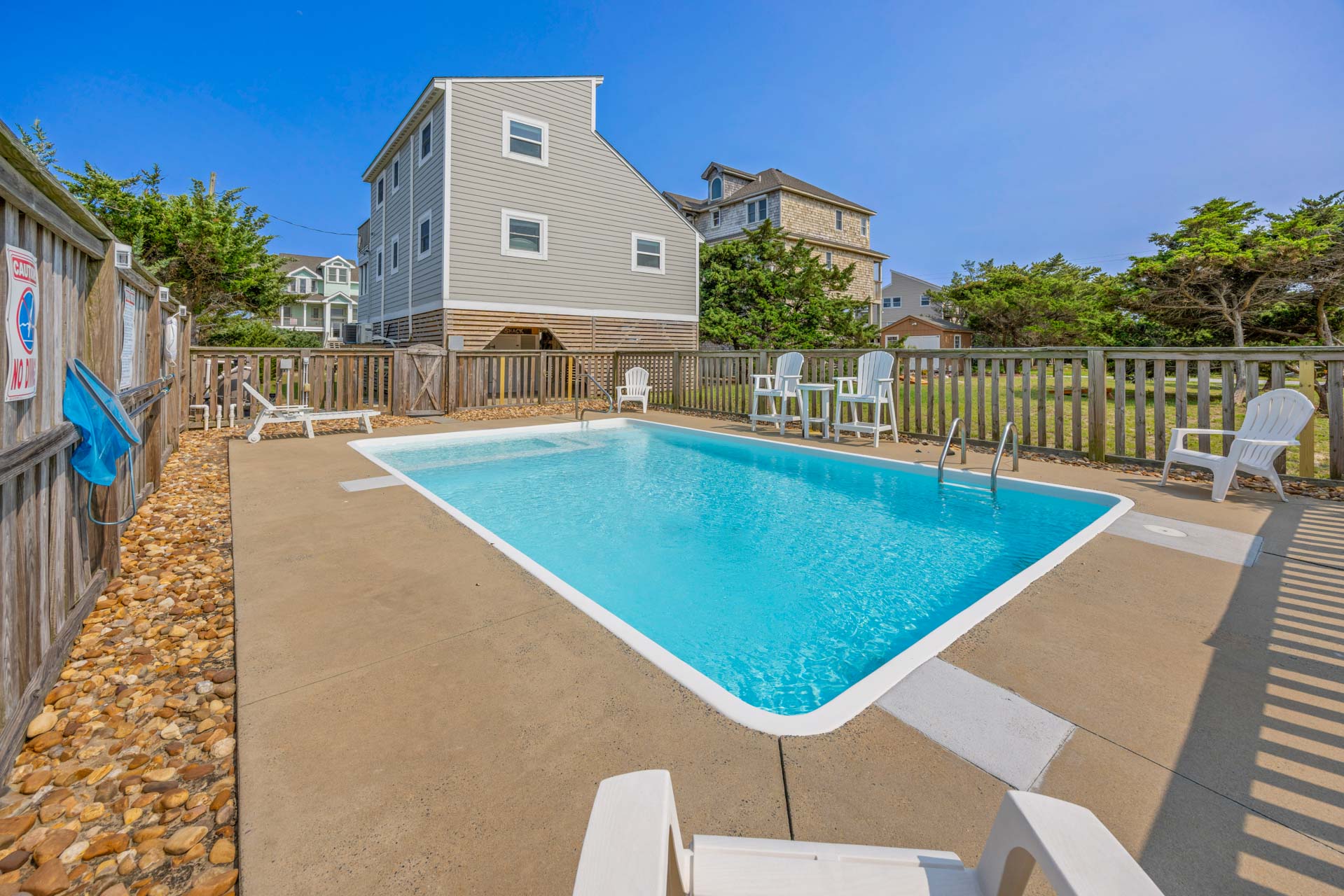 Surf Or Sound Realty 565 Whit's End Pool Area 4