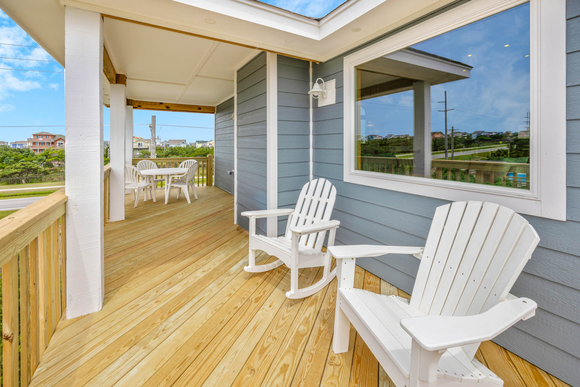 Surf Or Sound Realty 1194 Carolina Girl Deck 1