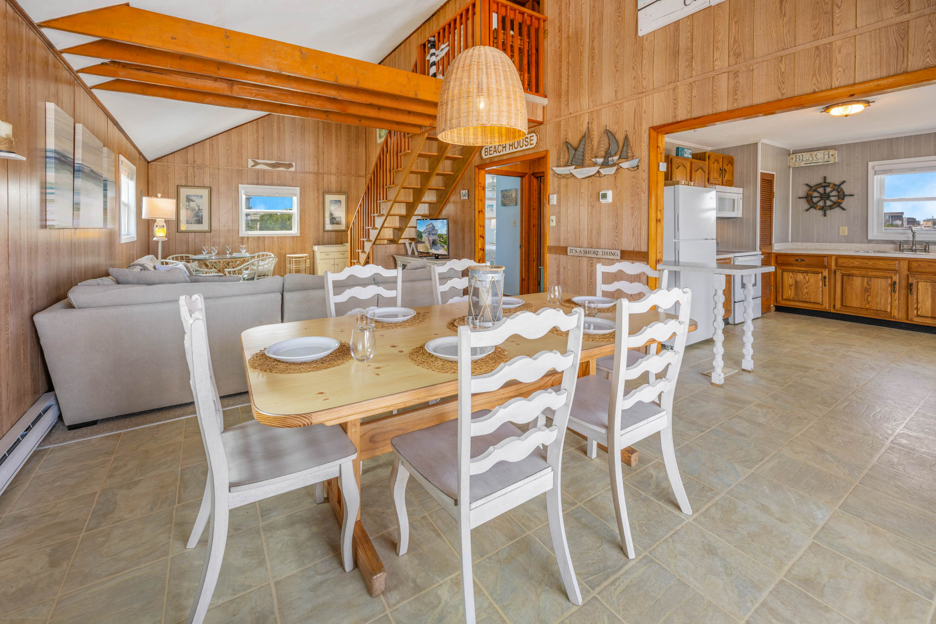 Surf Or Sound Realty 565 Whit's End Dining Area 1