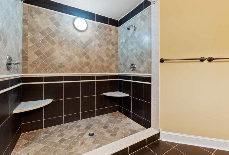 Crab Louie 557 Surf or Sound