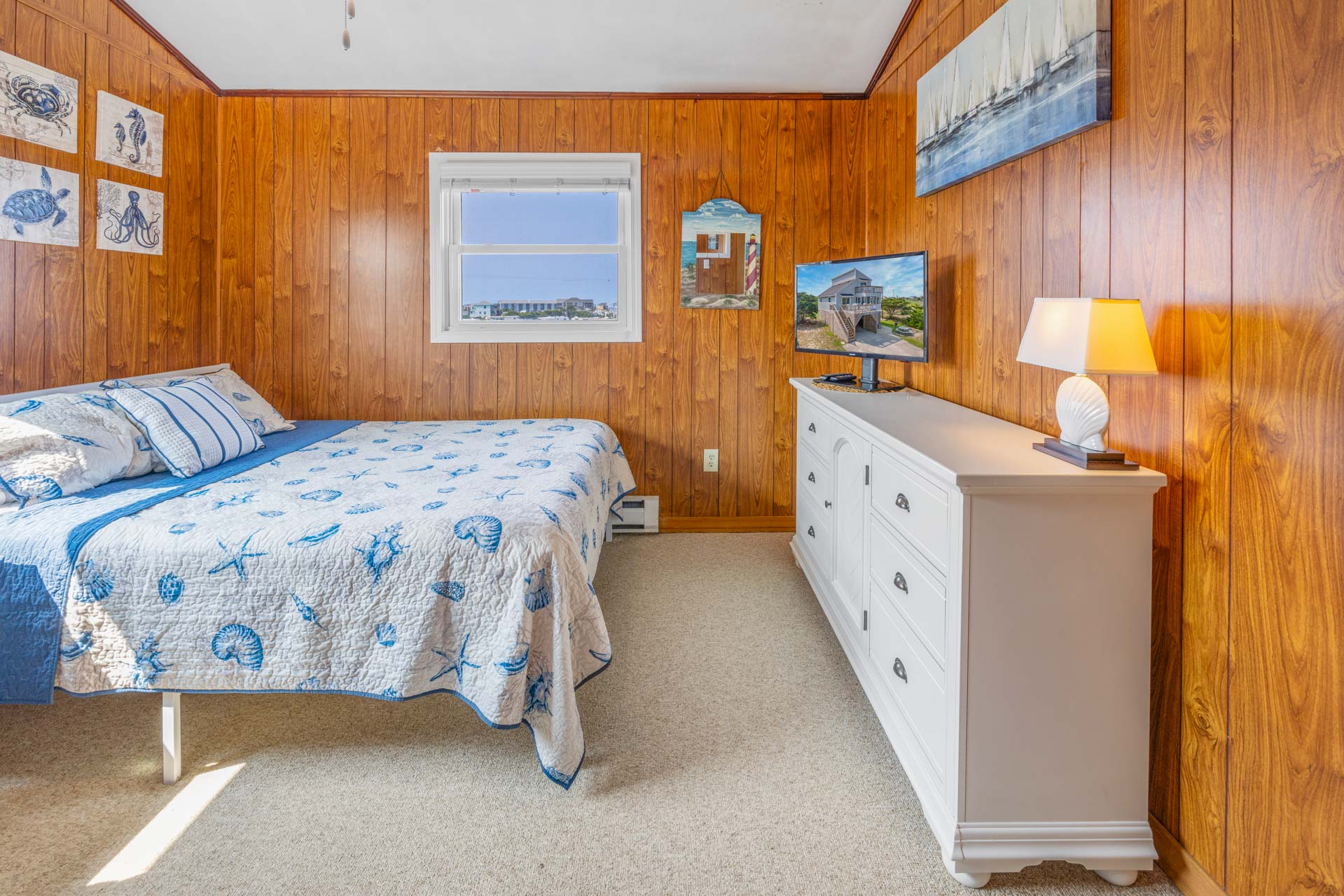Surf Or Sound Realty 565 Whit's End Bedroom 3 2