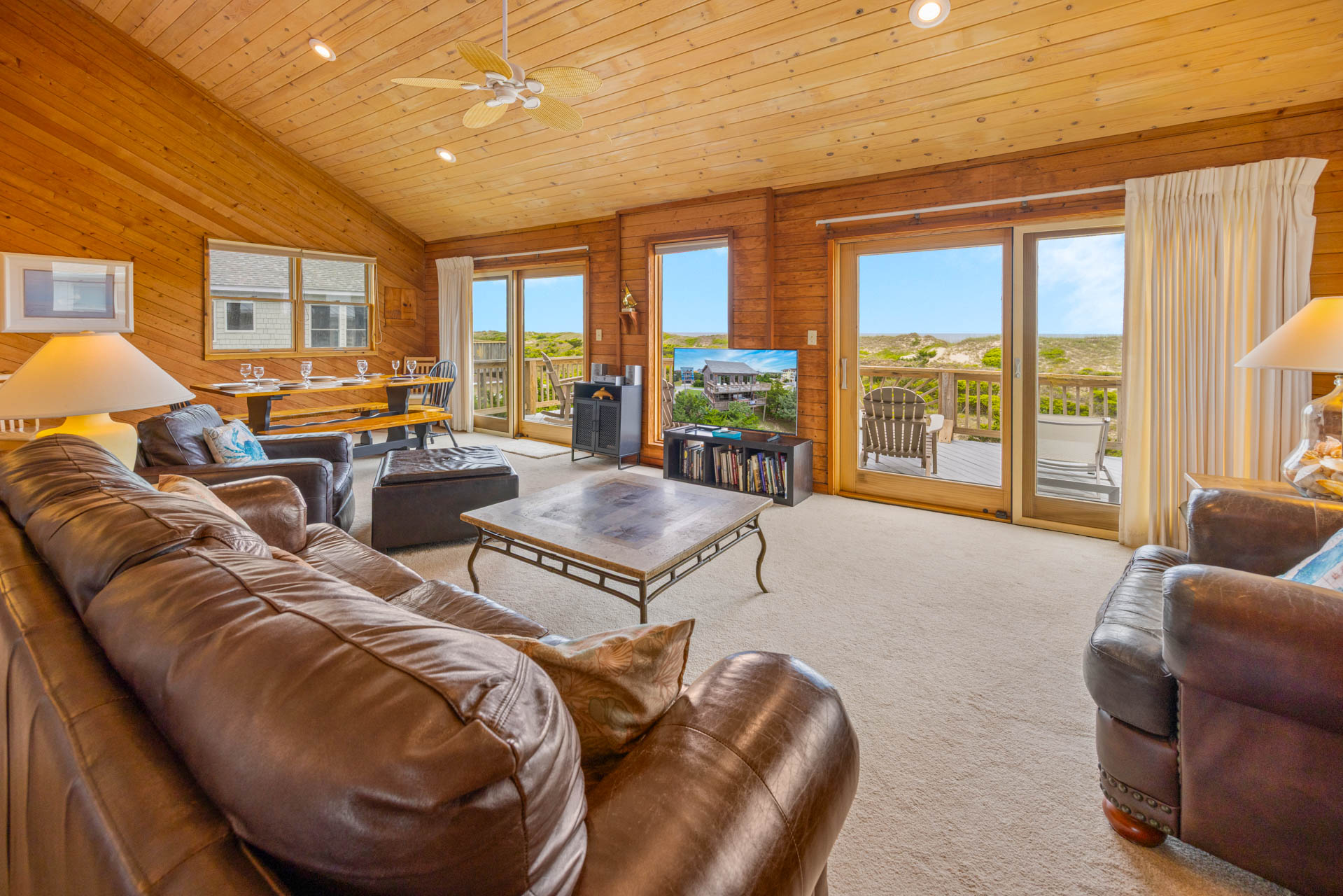 Surf Or Sound Realty 29 Two Cay Seas Great Room 4