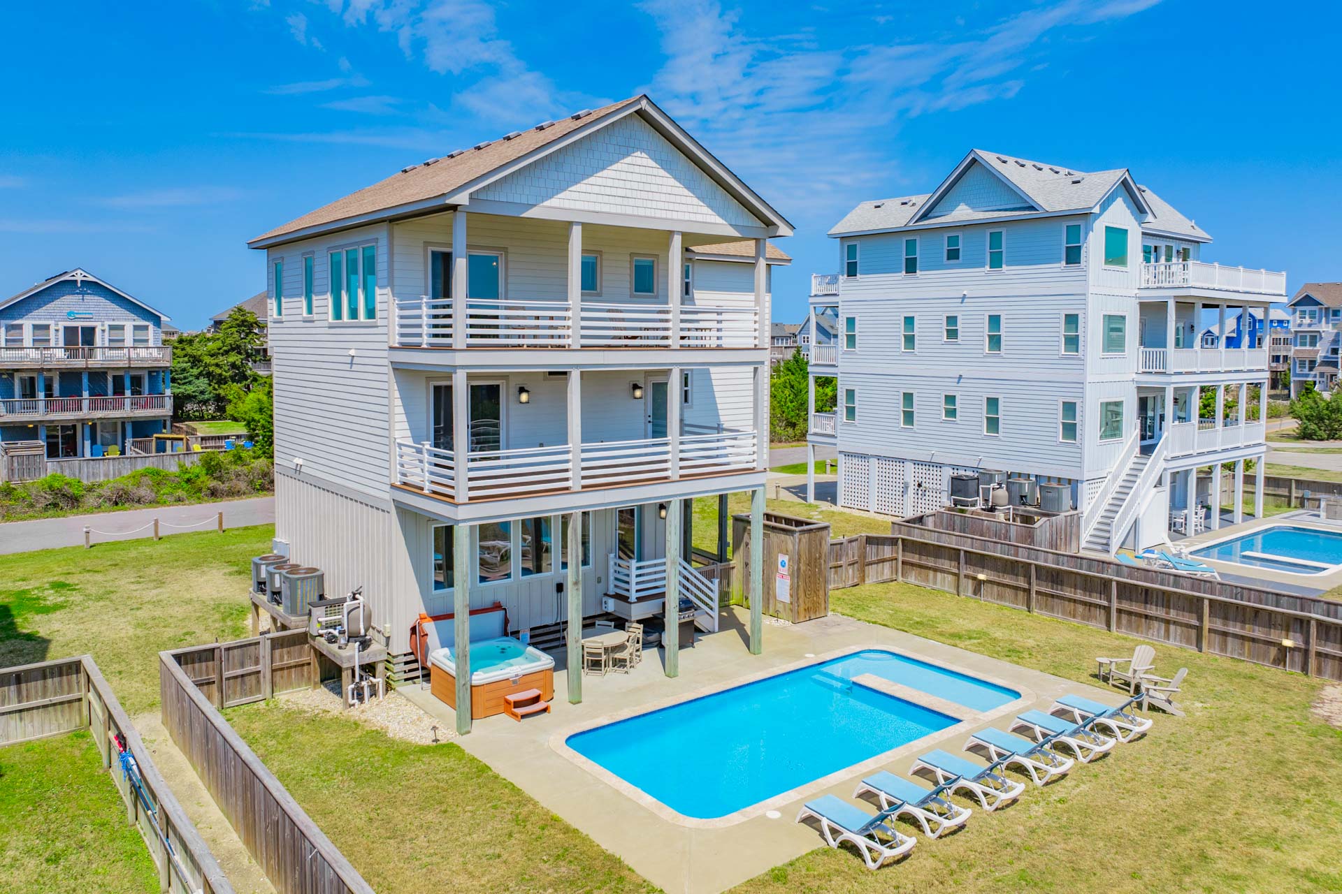 Surf Or Sound Realty 884 Starfish Story Exterior 4