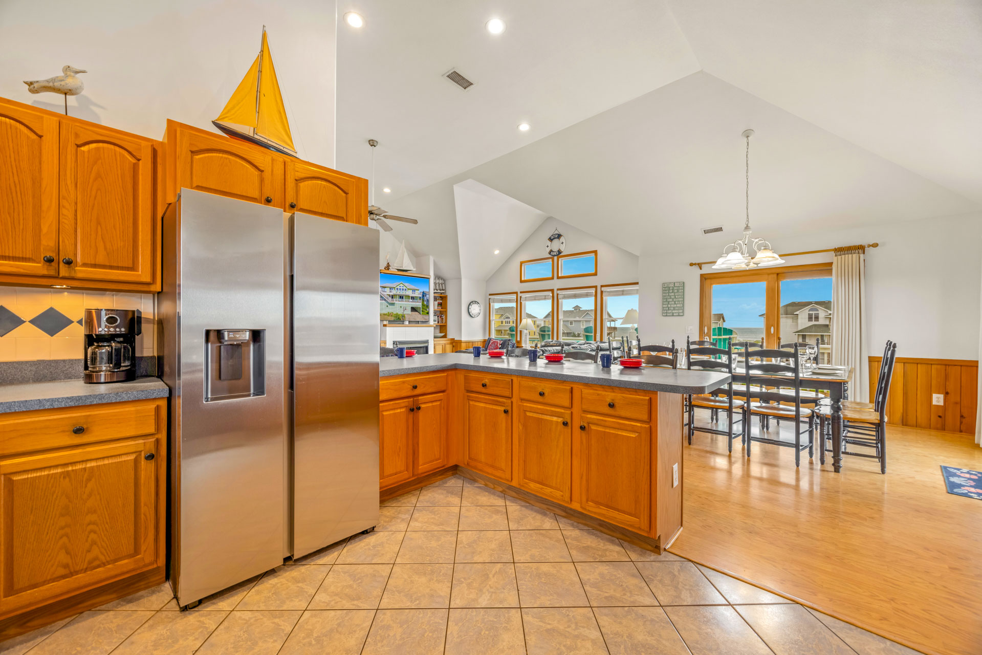 Surf Or Sound Realty 1250 Carolina Pearl Kitchen 5