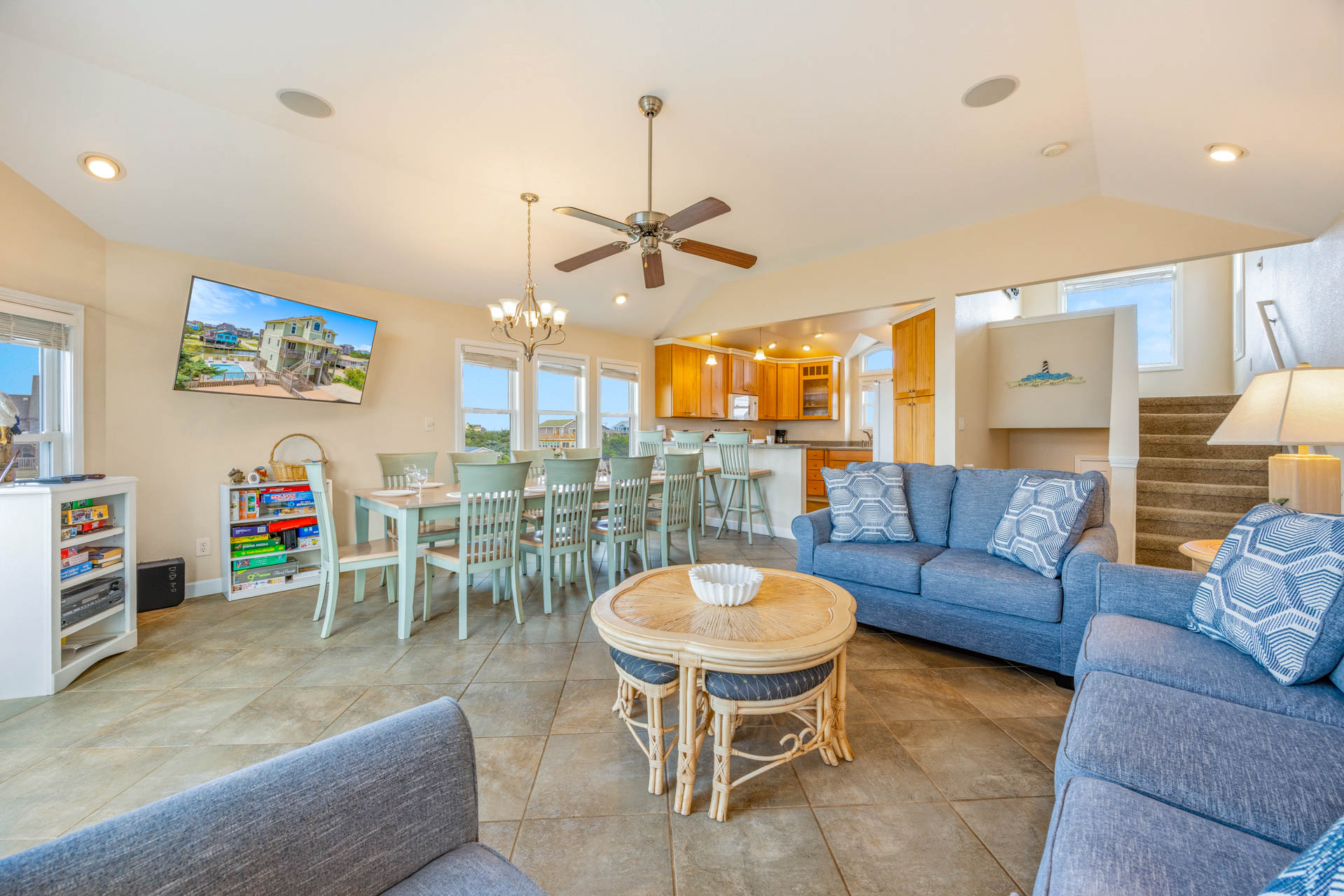 Surf Or Sound Realty 677 Tarpon Watch Great Room 3