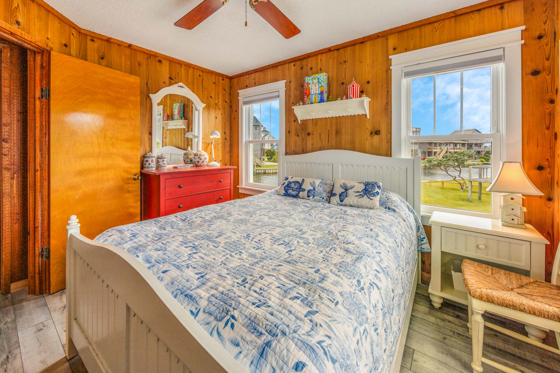 Surf Or Sound Realty 276 Penguin Point Bedroom 2 2