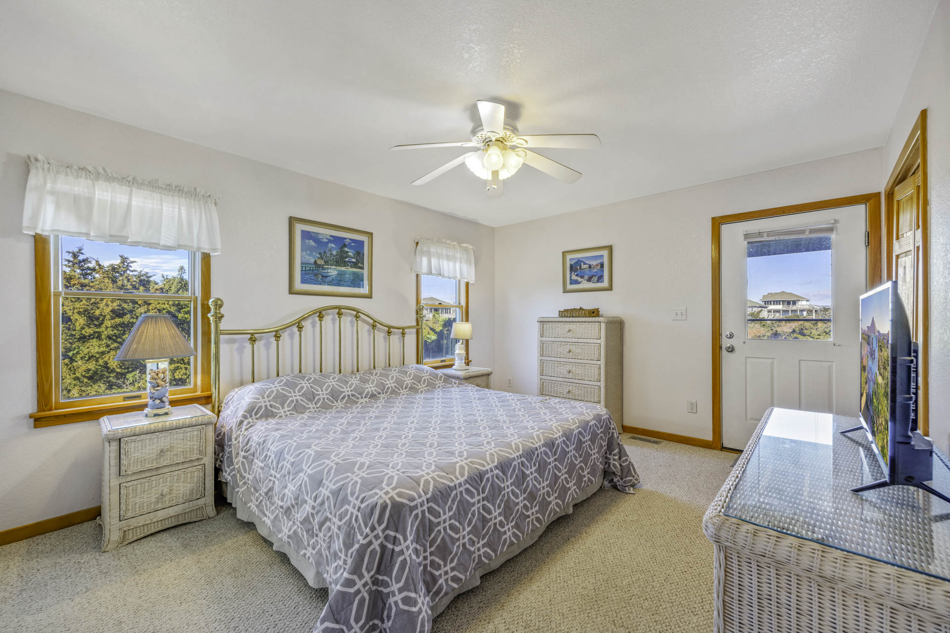 Surf Or Sound Realty 273 Salvo Vera Bedroom 1 1