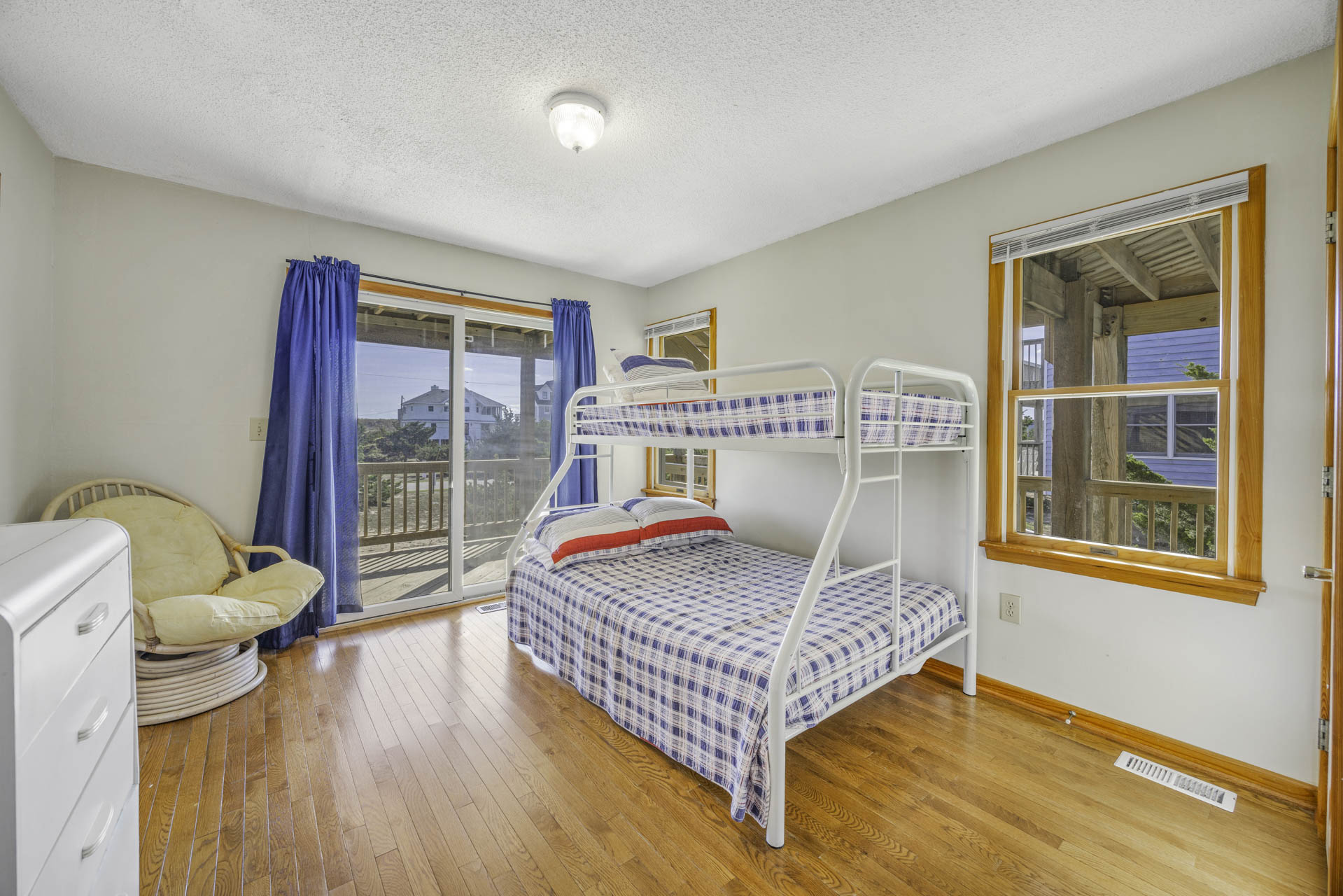 Surf Or Sound Realty 753 Longview Bedroom 4 2